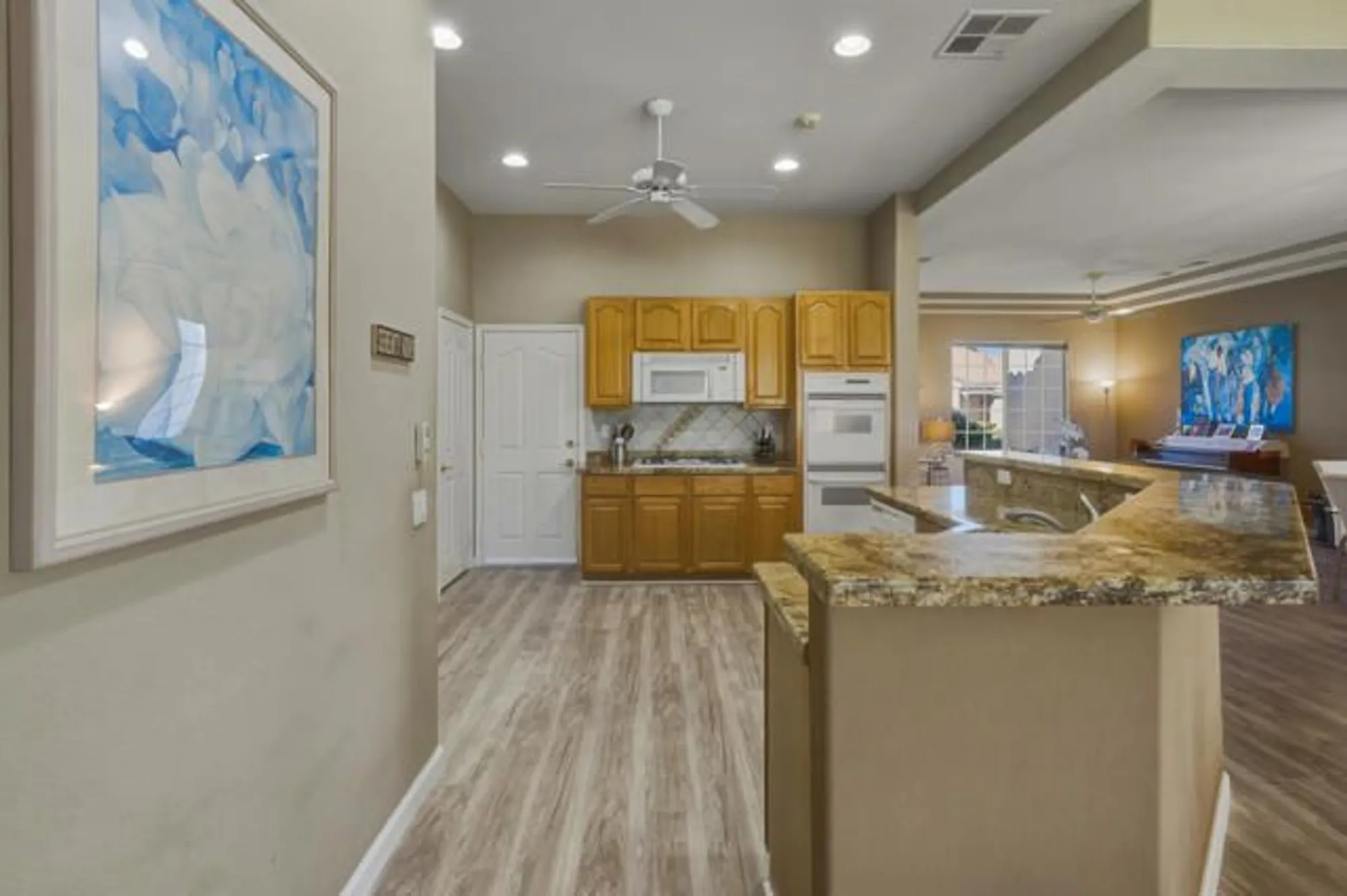 Property Slideshow image 13 of 39 | 44382 royal lytham dr, Indio, CA, 92201