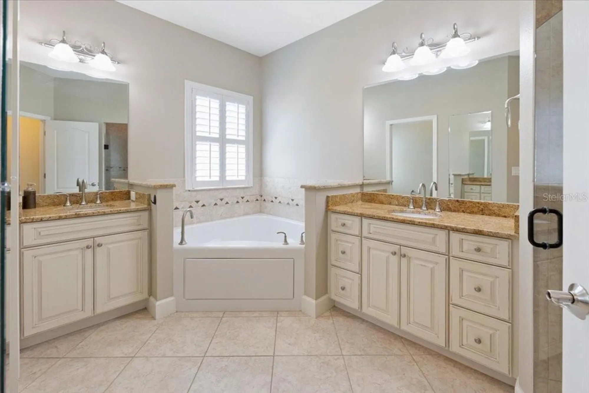 Property Slideshow image 35 of 80 | 576 gadsen st, Englewood, FL, 34223