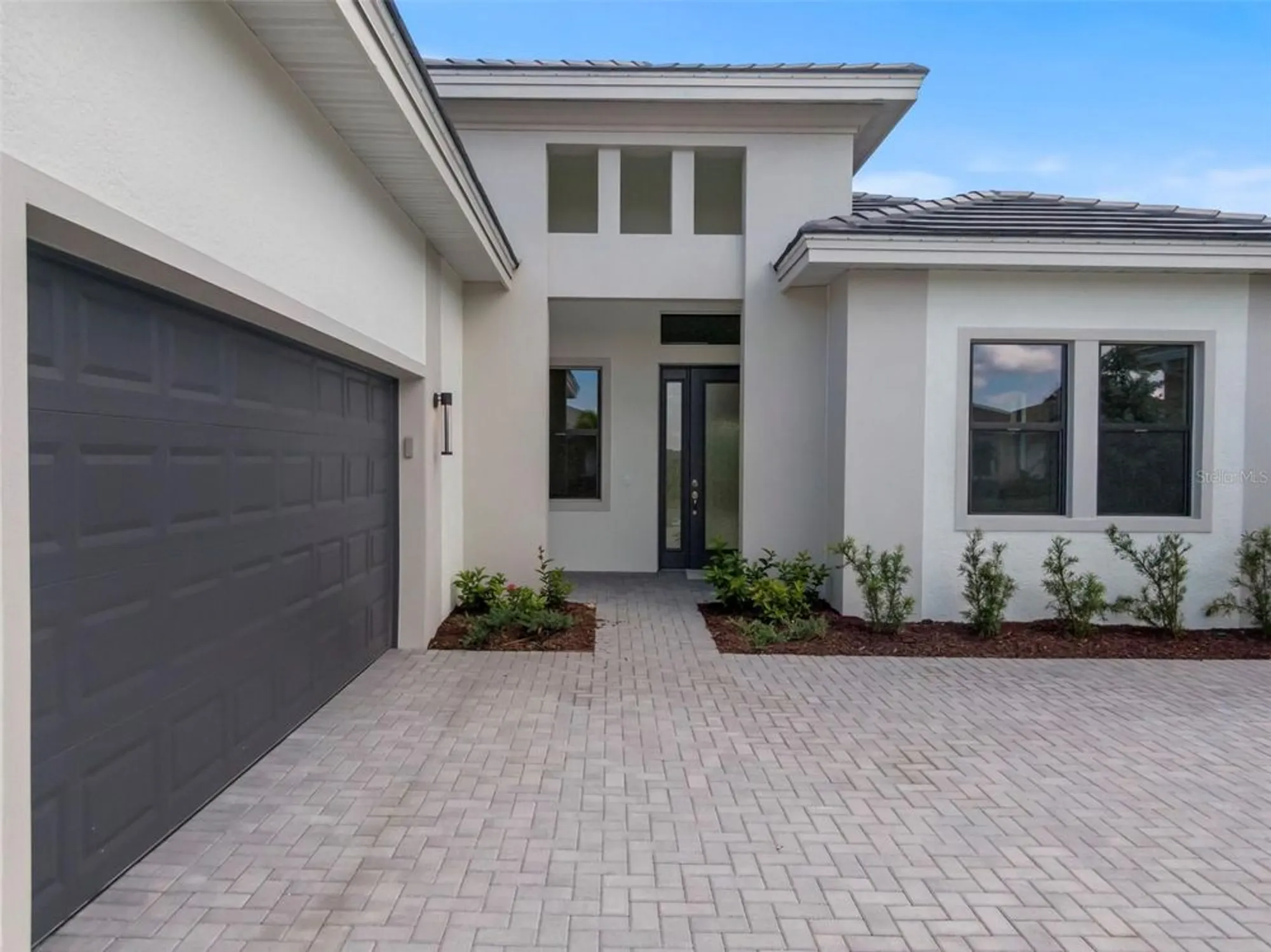 Property Slideshow image 3 of 80 | 4918 kiva cir, Lakewood Ranch, FL, 34211