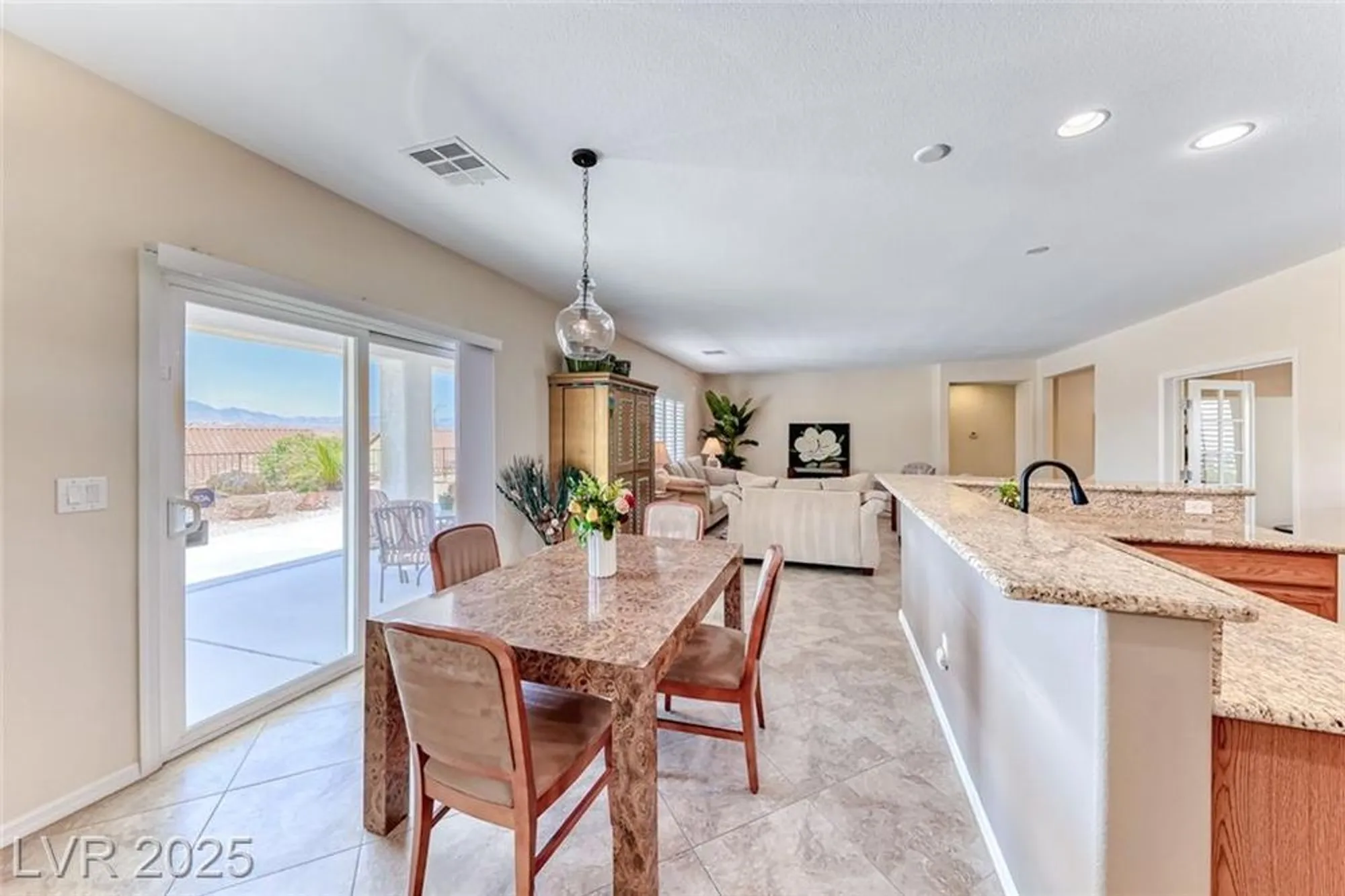 Property Slideshow image 10 of 55 | 2377 baldwinville ct, Henderson, NV, 89044