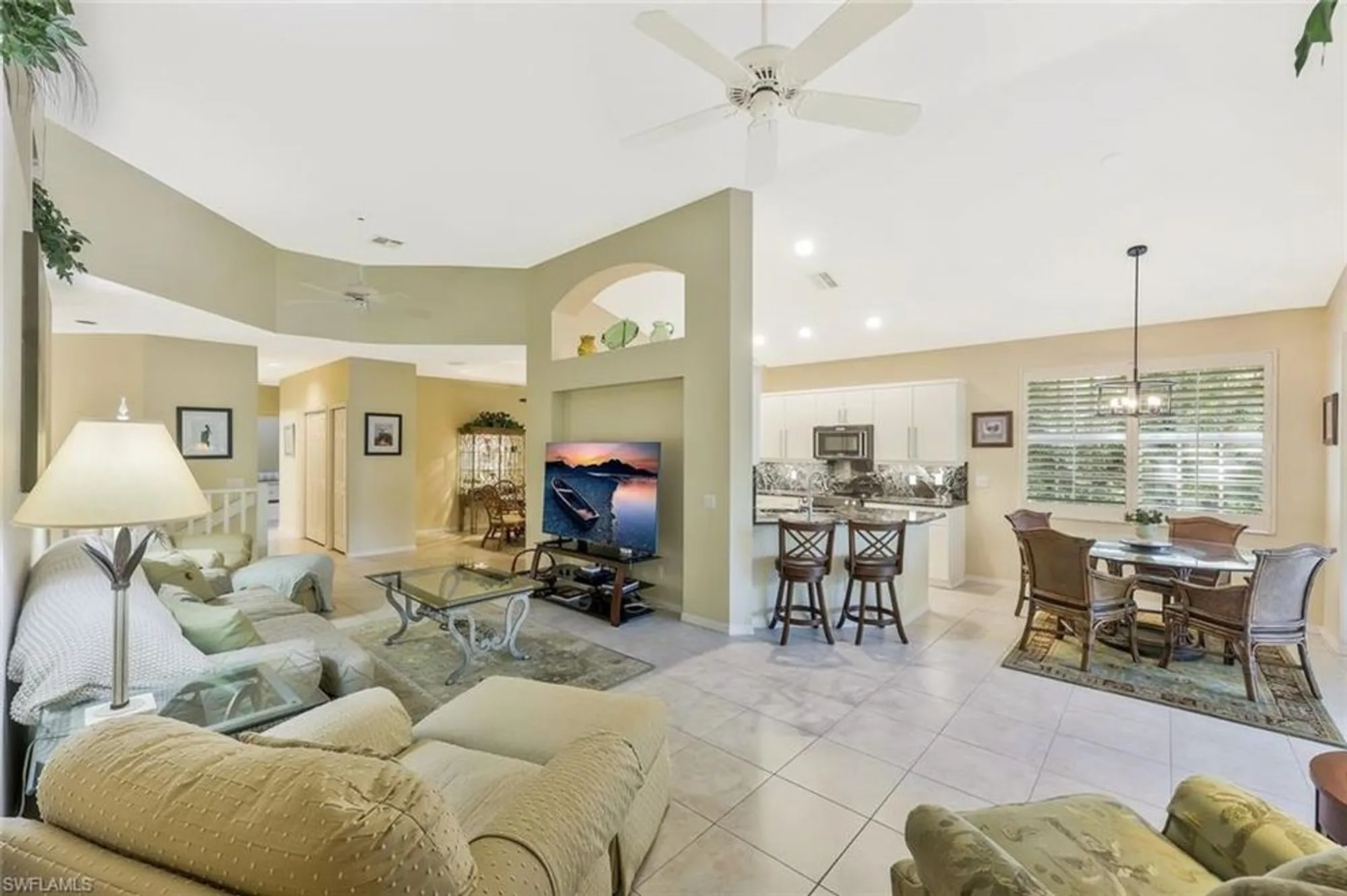 Property Slideshow image 11 of 22 | 4701 montego pointe way 201, Bonita Springs, FL, 34134