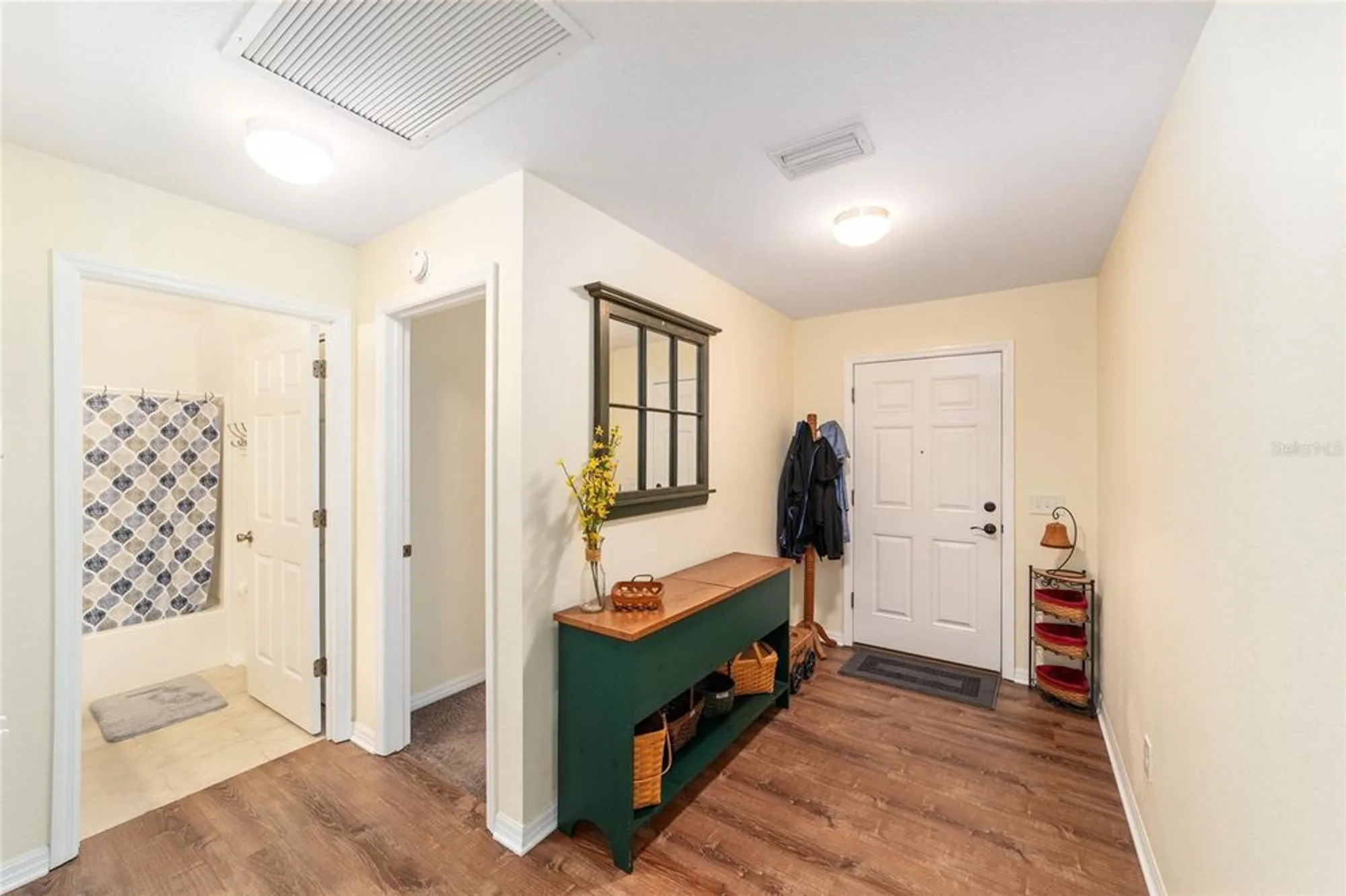 Property Slideshow image 4 of 44 | 5162 ne 122nd blvd, Oxford, FL, 34484