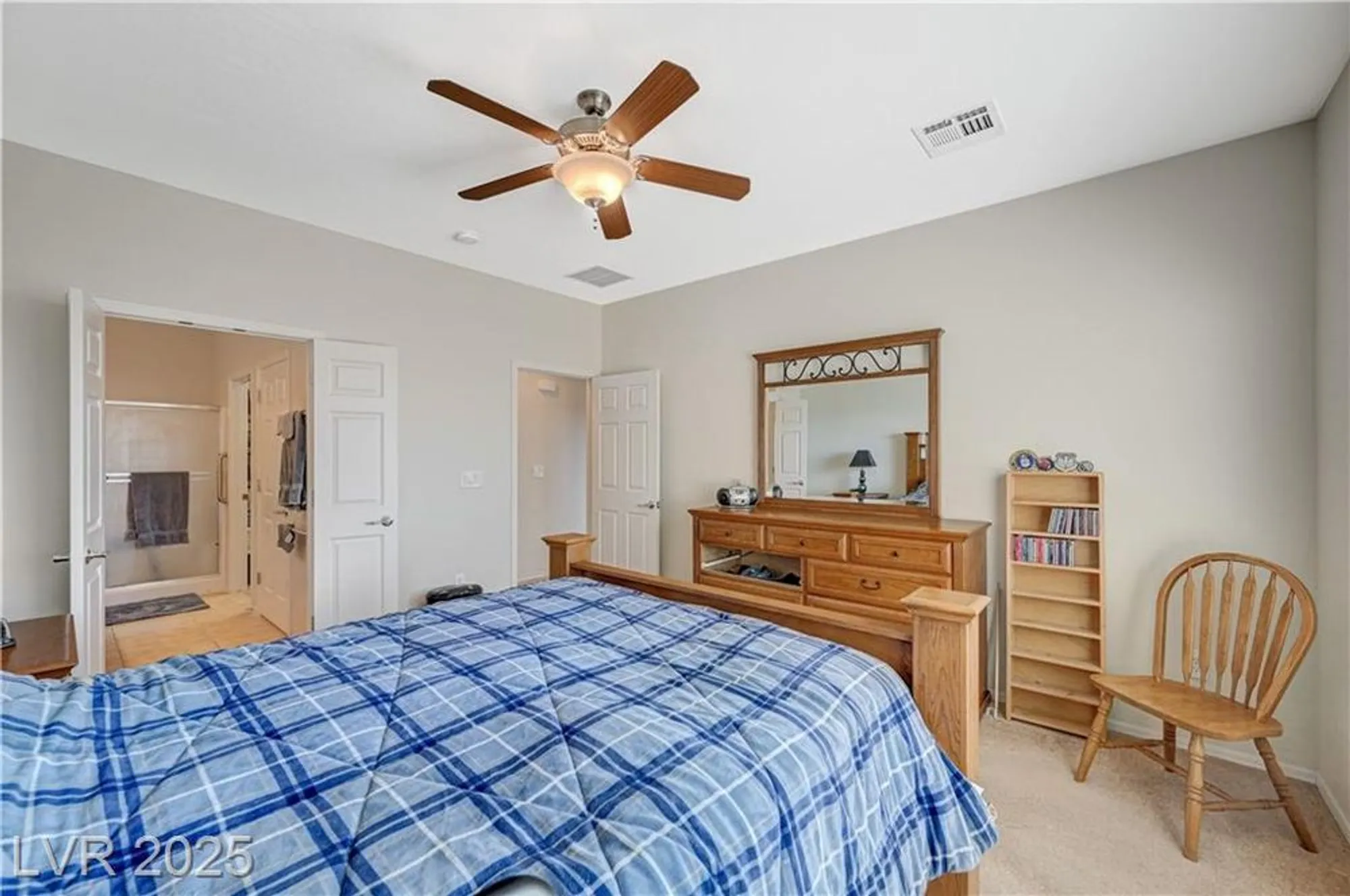 Property Slideshow image 13 of 40 | 2413 great auk ave, North Las Vegas, NV, 89084