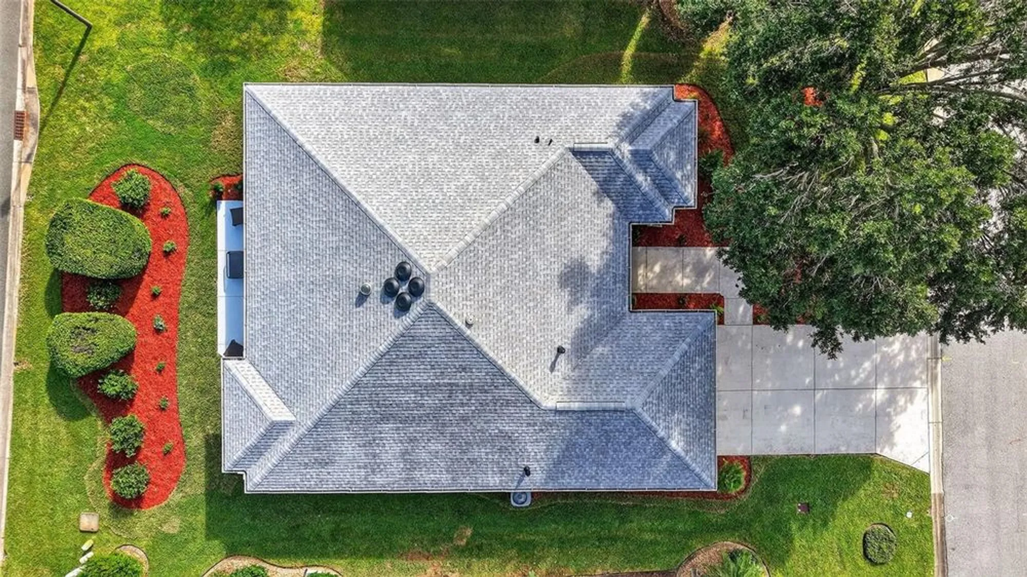 Property Slideshow image 30 of 37 | 1675 abernethy pl, The Villages, FL, 32162