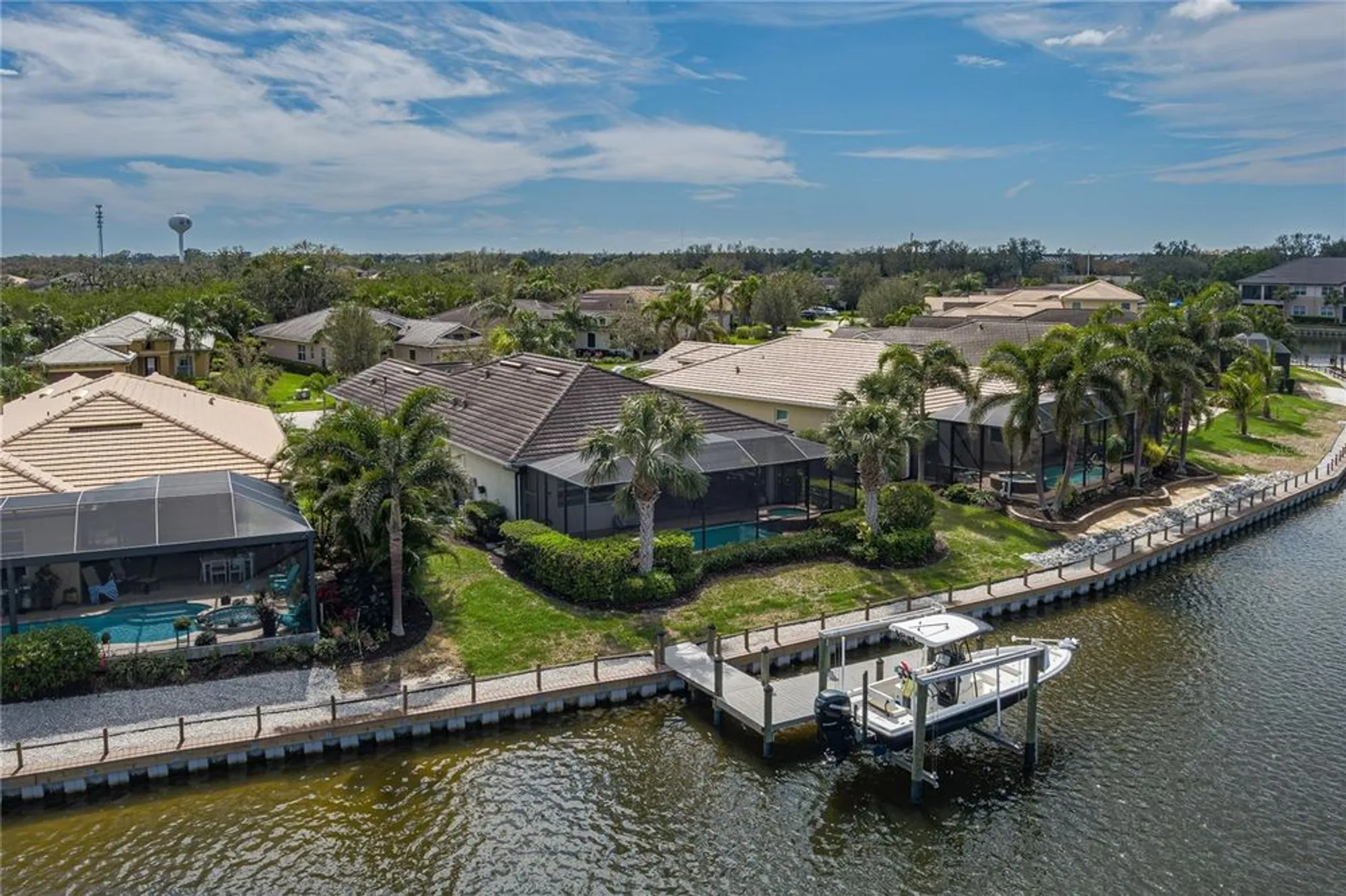 Property Slideshow image 29 of 56 | 5040 lake overlook ave, Bradenton, FL, 34208