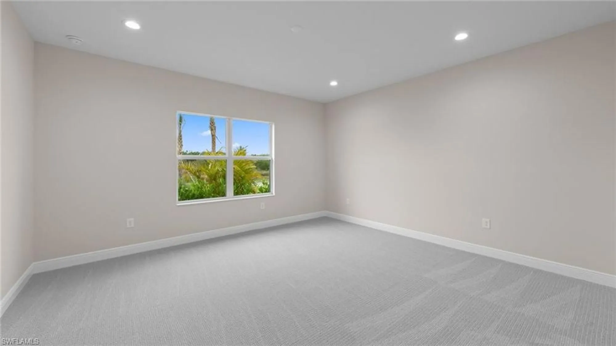 Property Slideshow image 21 of 33 | 2937 heritage pines dr, Fort Myers, FL, 33905