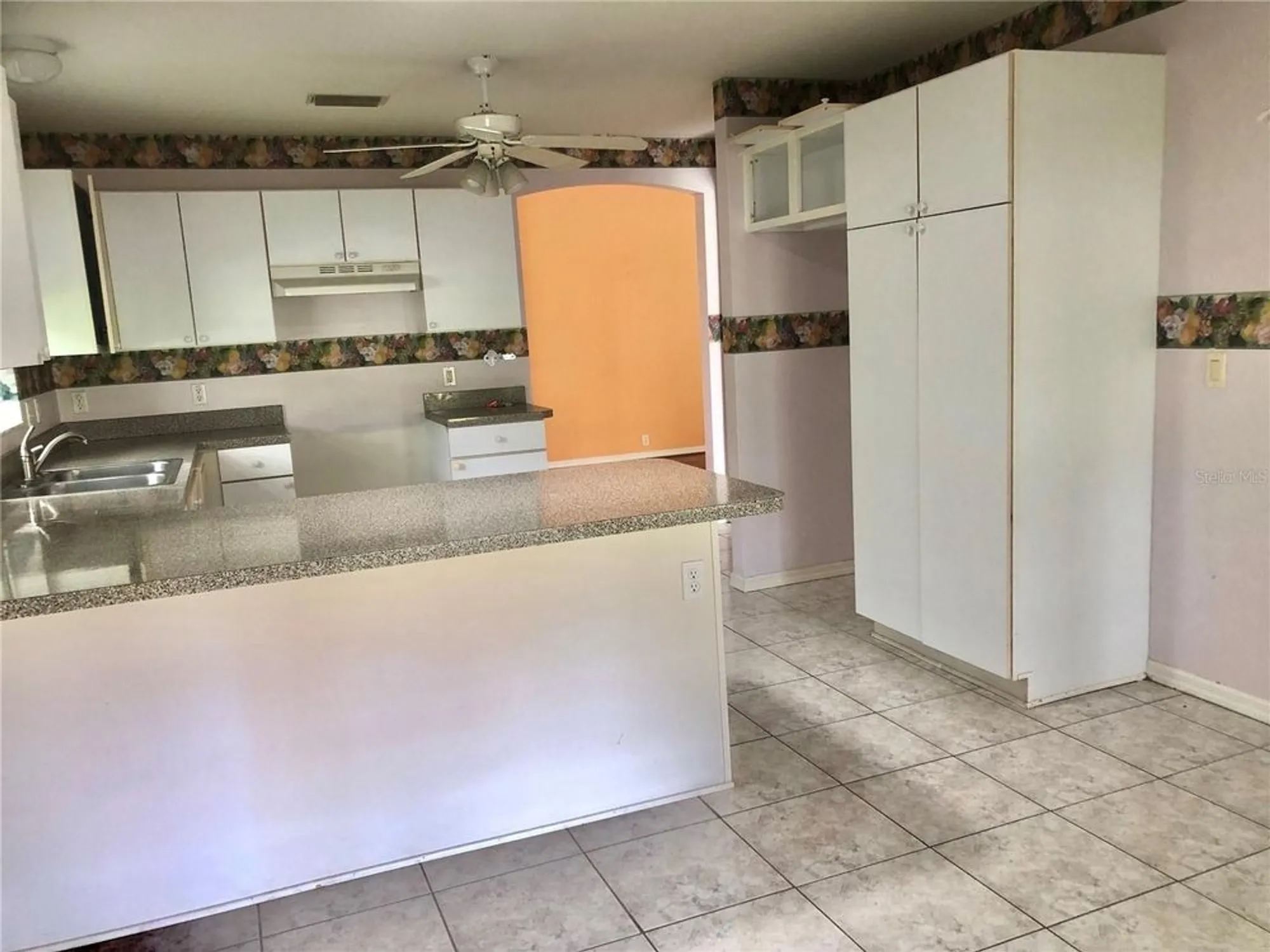 Property Slideshow image 14 of 43 | 144 costa mesa dr, Lady Lake, FL, 32159