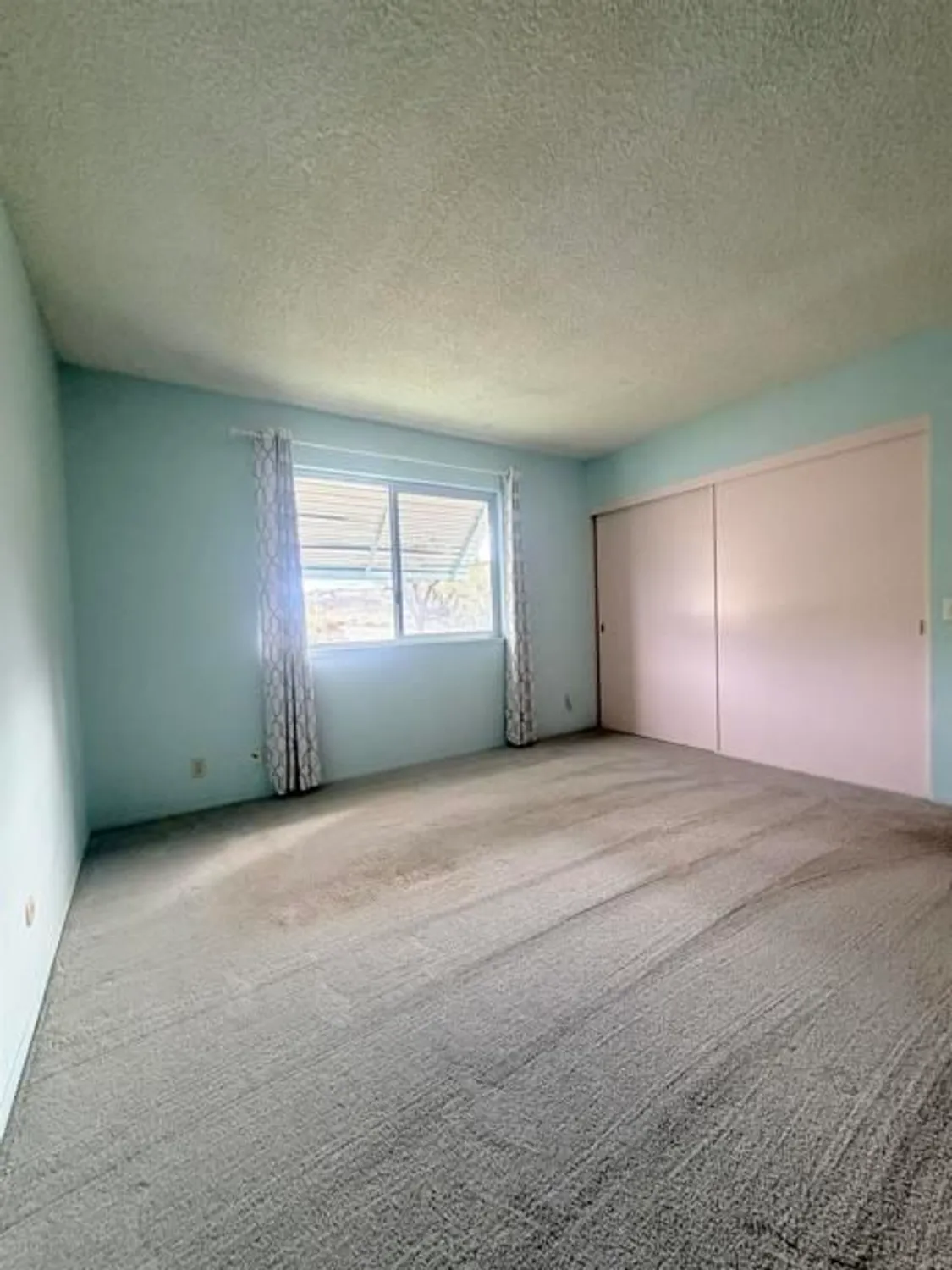 Property Slideshow image 10 of 15 | 3599 pear blossom dr, Oceanside, CA, 92057