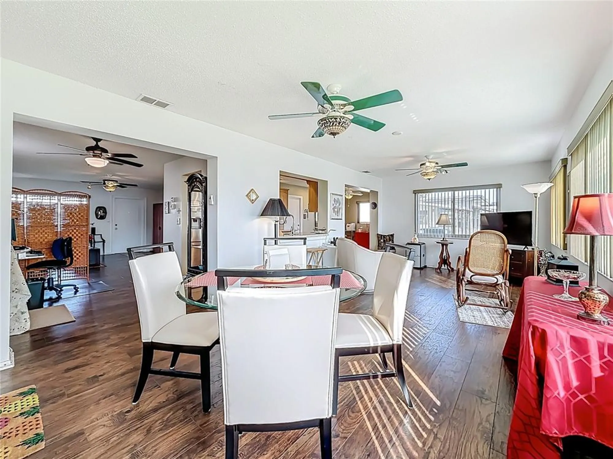 Property Slideshow image 19 of 45 | 9729 36th way n # 4, Pinellas Park, FL, 33782