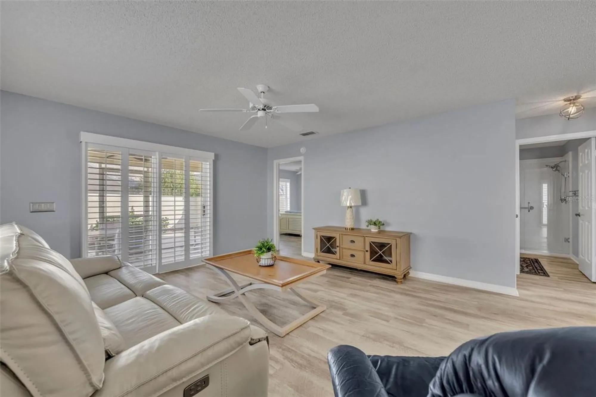 Property Slideshow image 16 of 54 | 1428 almanza dr, Lady Lake, FL, 32159