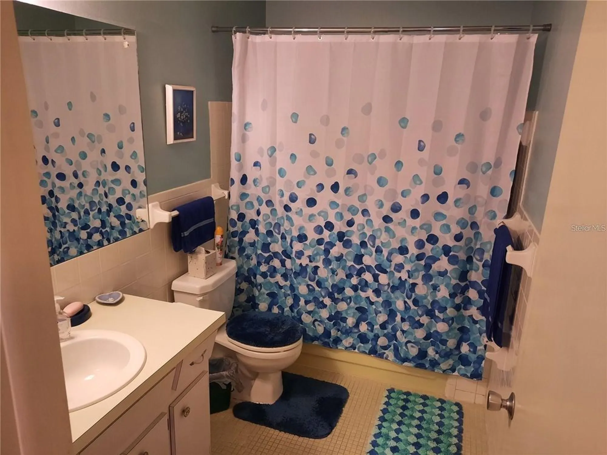 Property Slideshow image 17 of 26 | 2401 ecuadorian way 19, Clearwater, FL, 33763