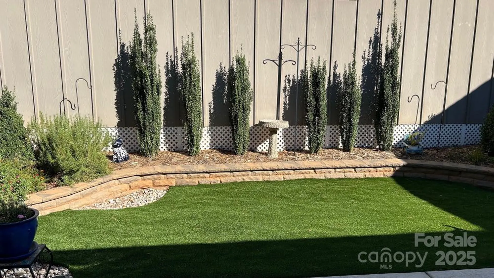 Property Slideshow image 6 of 31 | 16116 lakeside loop ln, Cornelius, NC, 28031