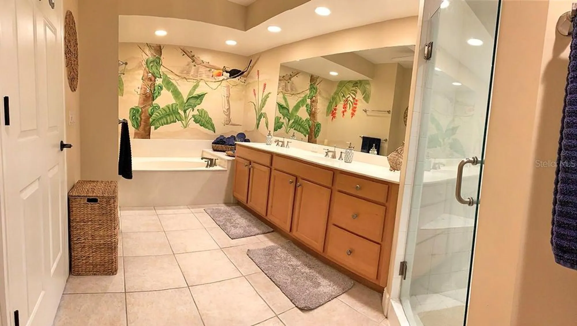 Property Slideshow image 16 of 53 | 3313 sunset key cir 105, Punta Gorda, FL, 33955