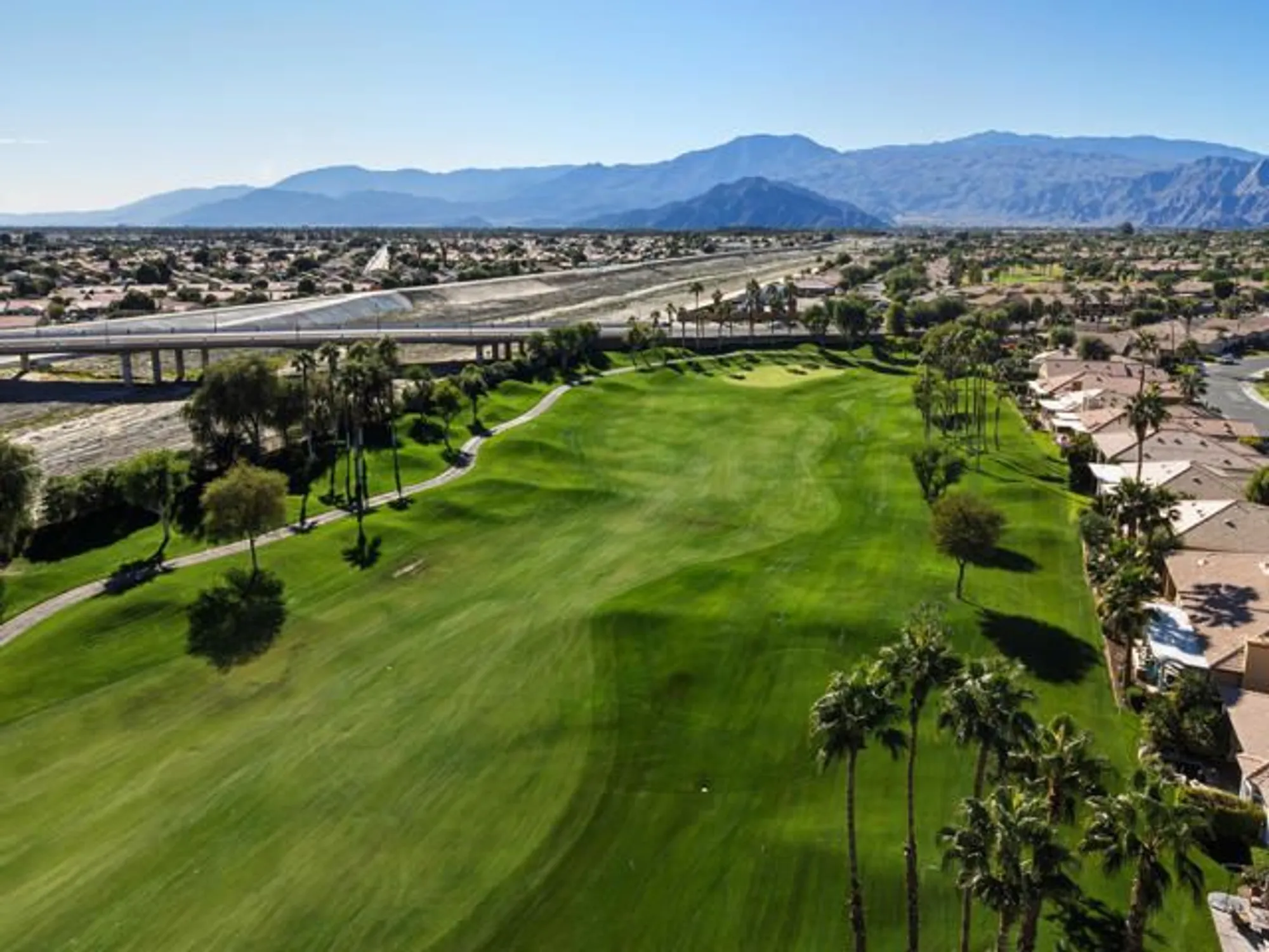 Property Slideshow image 36 of 39 | 44382 royal lytham dr, Indio, CA, 92201