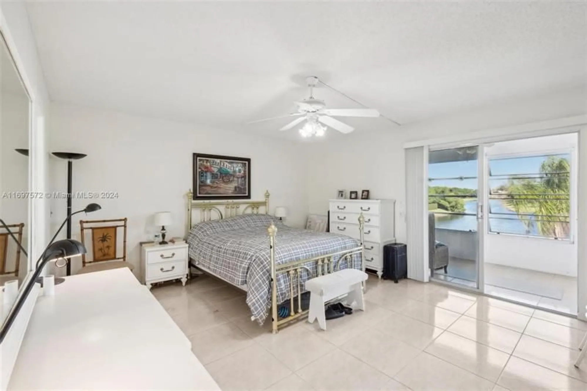 Property Slideshow image 11 of 23 | 3014 oakridge a # 3014, Deerfield Beach, FL, 33442