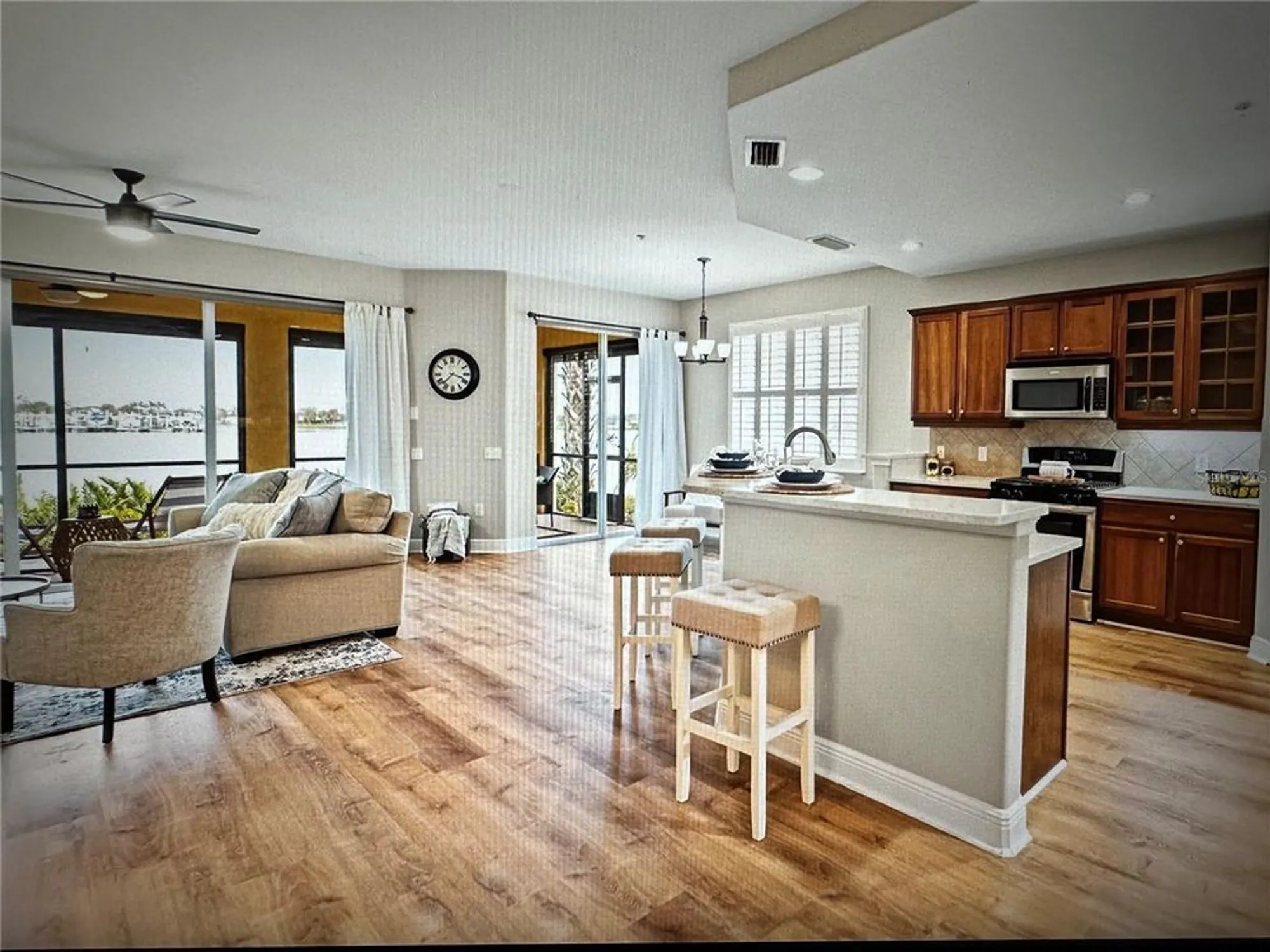 Property Slideshow image 67 of 78 | 1121 riverscape st, Bradenton, FL, 34208