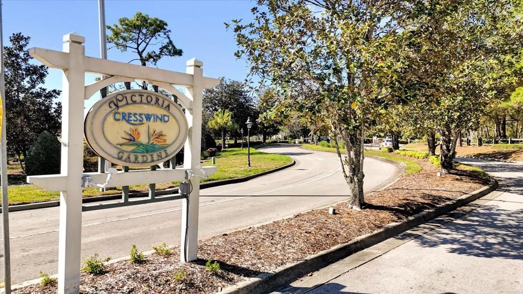 Property Slideshow image 3 of 52 | 309 stonington way, Deland, FL, 32724