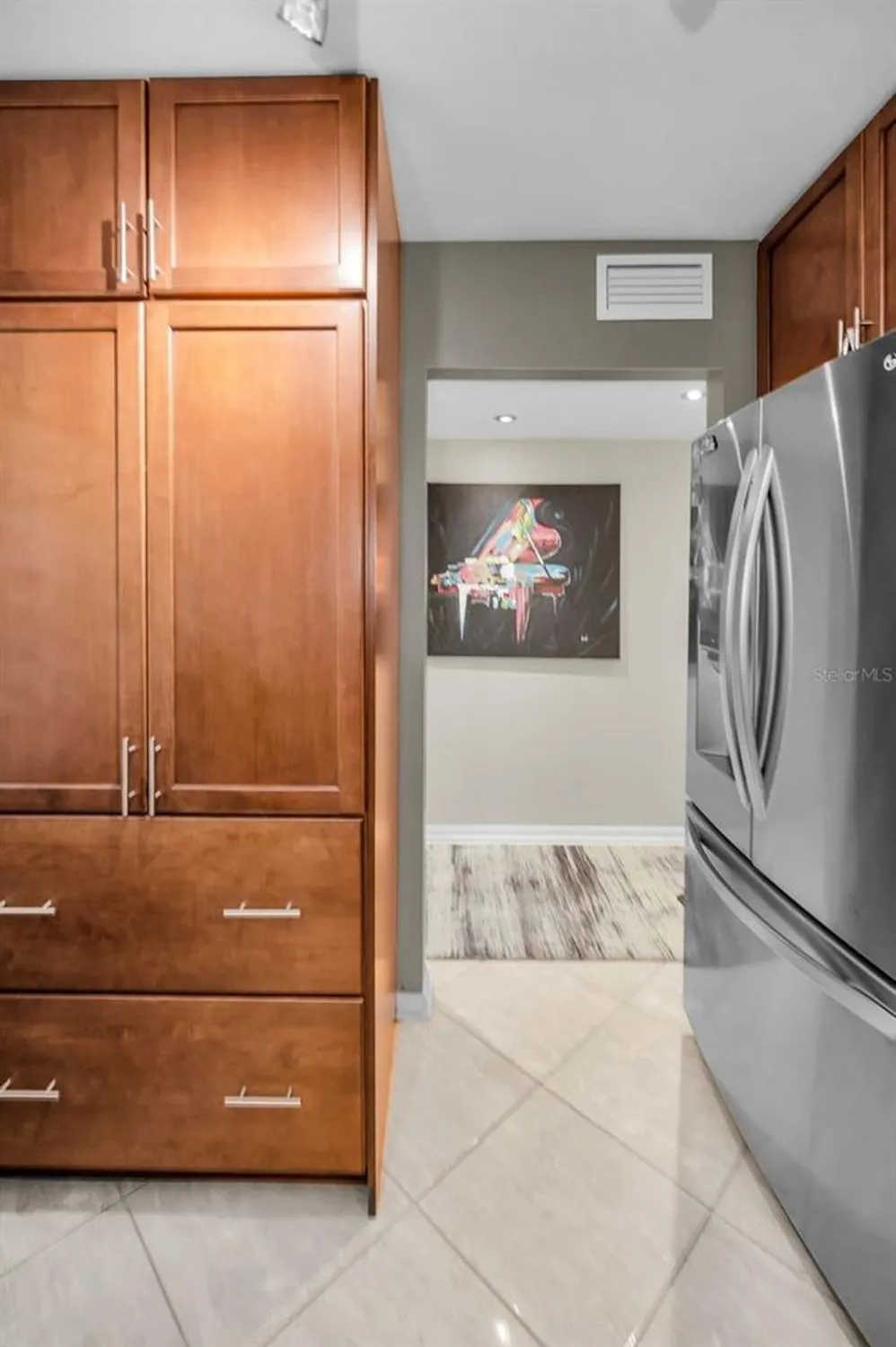 Property Slideshow image 34 of 85 | 3062 eastland blvd 105, Clearwater, FL, 33761