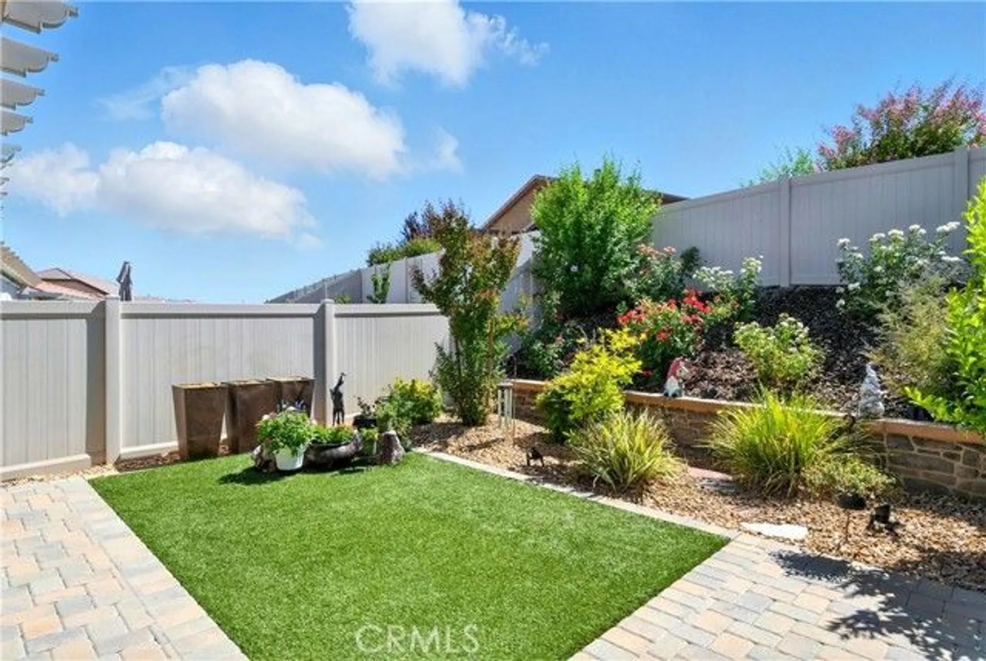 Property Slideshow image 36 of 50 | 345 lucinda ter, Beaumont, CA, 92223