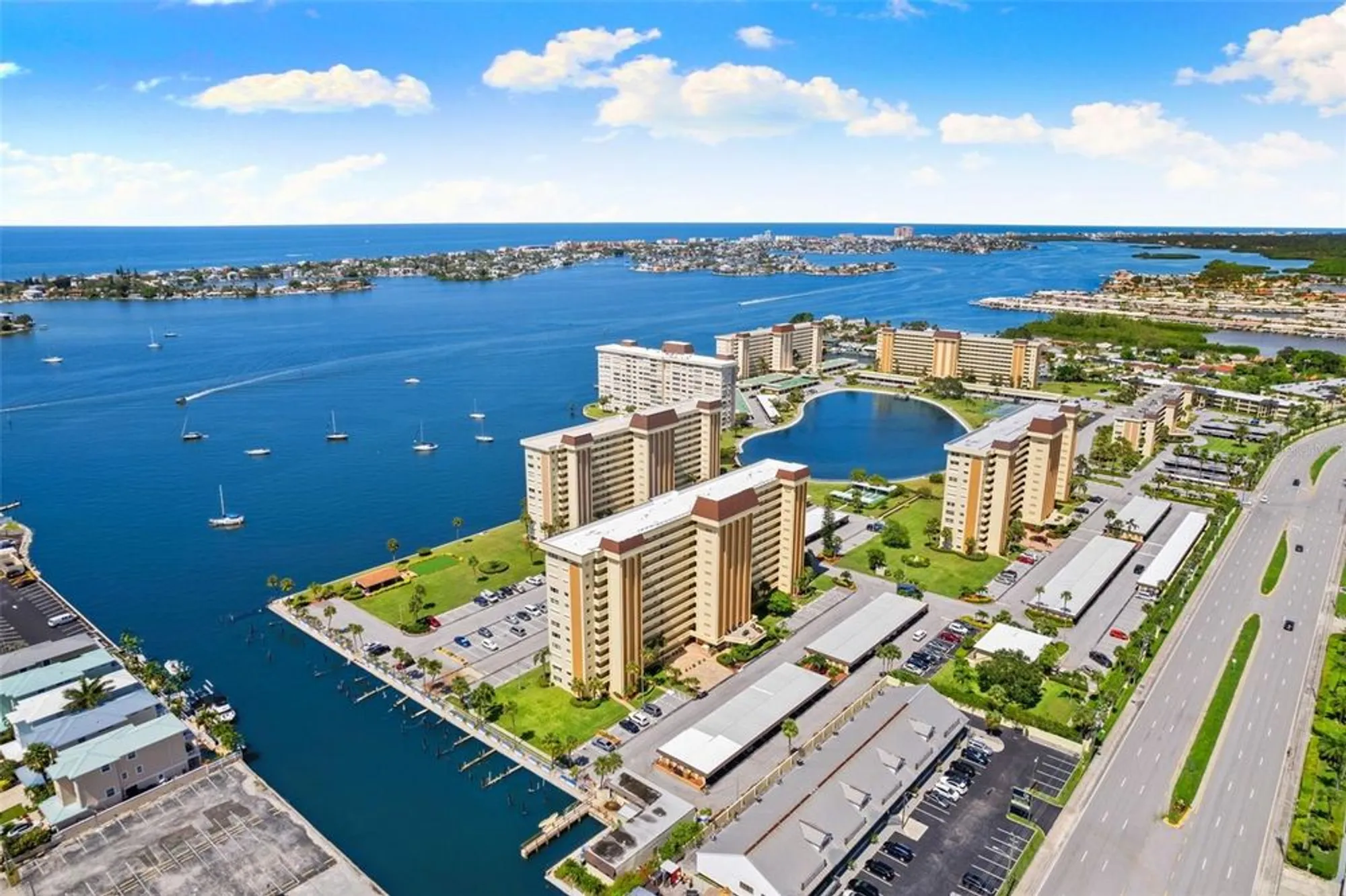 Property Slideshow image 1 of 46 | 4550 cove cir apt 501, Saint Petersburg, FL, 33708