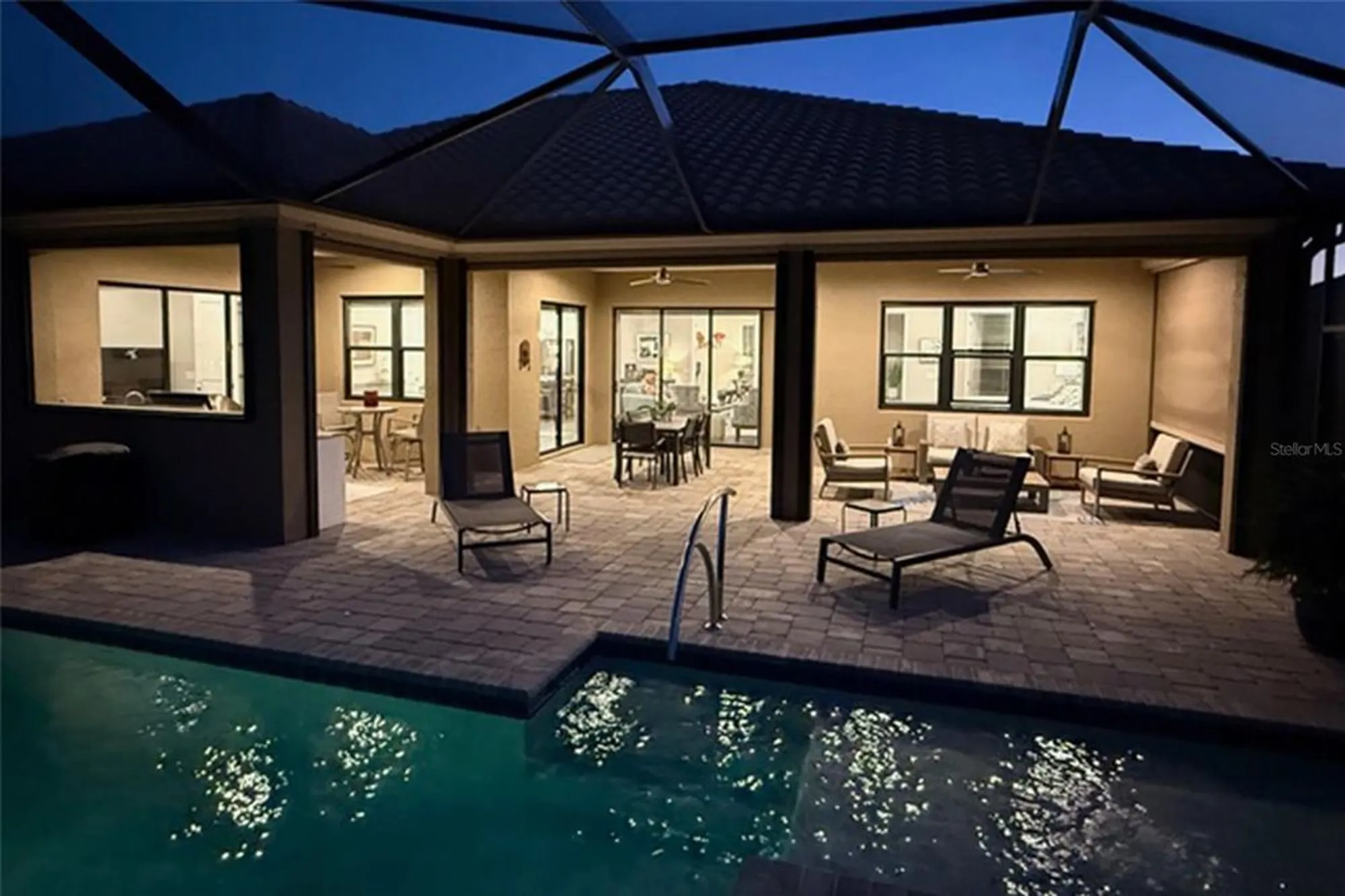Property Slideshow image 26 of 37 | 169 n cayman isles blvd, Englewood, FL, 34223