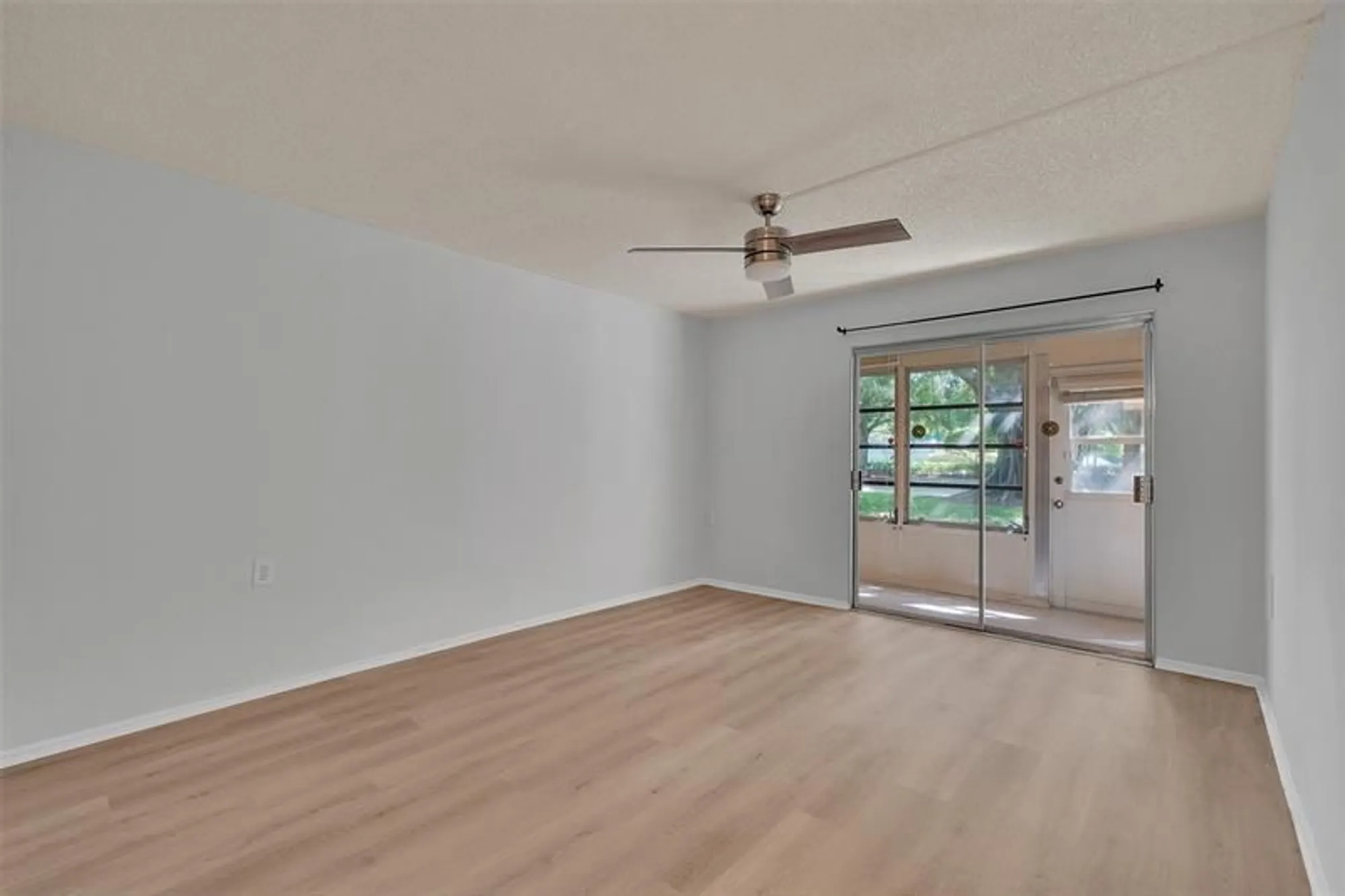 Property Slideshow image 19 of 37 | 2612 nassau bnd d1, Coconut Creek, FL, 33066