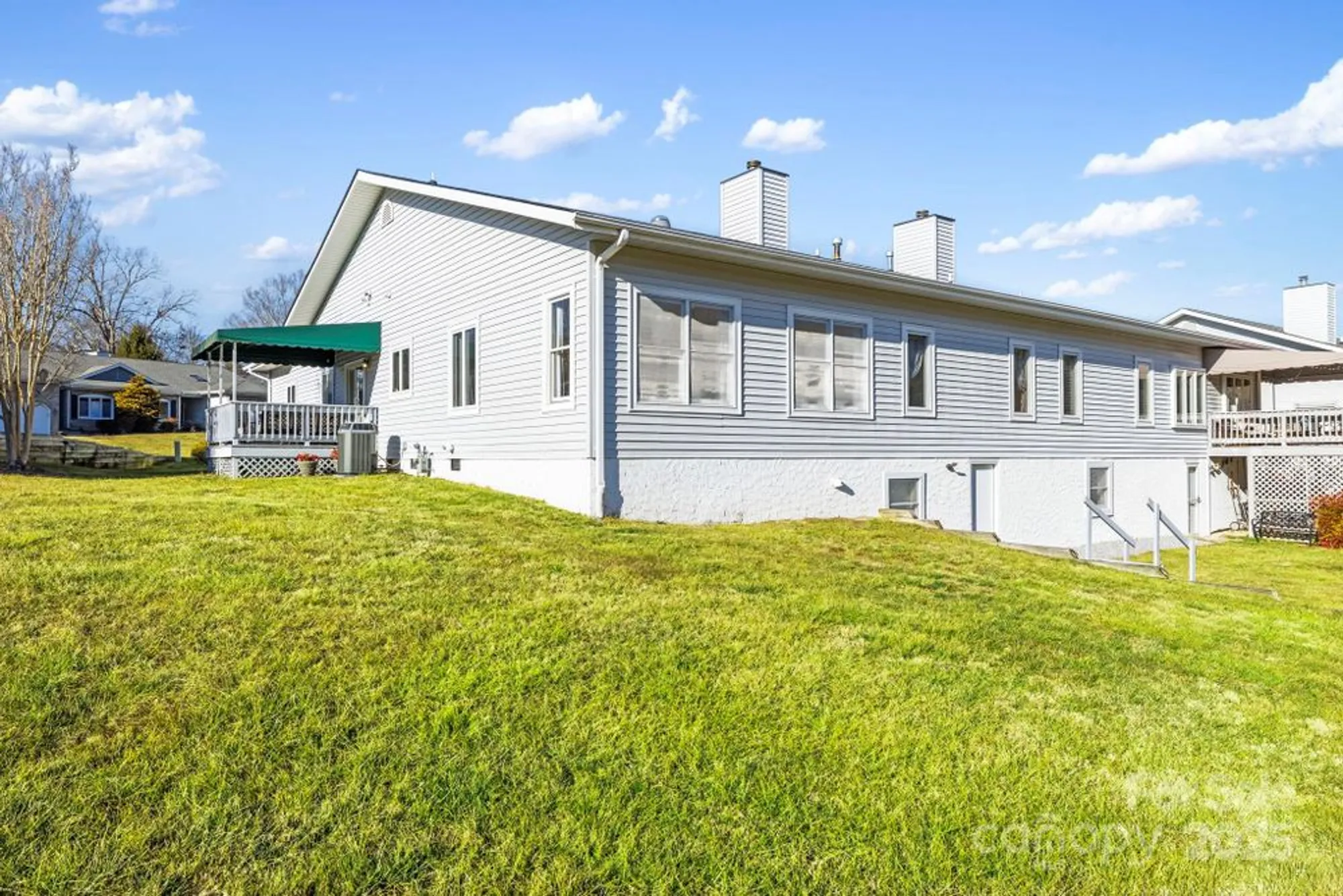 Property Slideshow image 27 of 32 | 24 country meadows ln, Hendersonville, NC, 28792