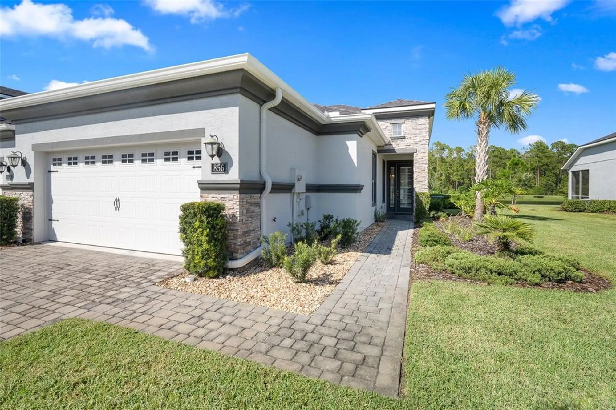 Property Slideshow image 5 of 47 | 856 pinewood dr, Ormond Beach, FL, 32174