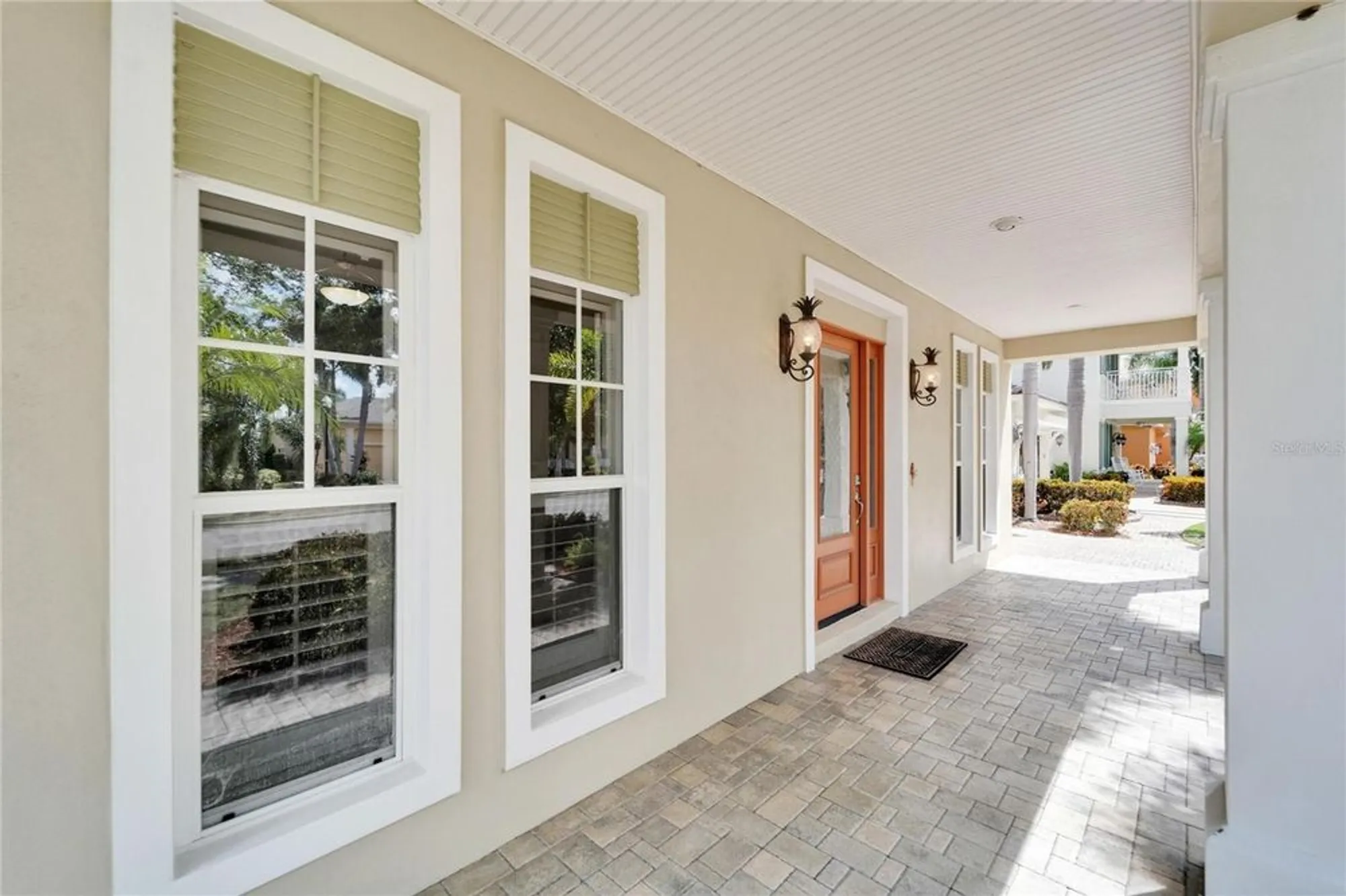 Property Slideshow image 7 of 98 | 517 mirabay blvd, Apollo Beach, FL, 33572