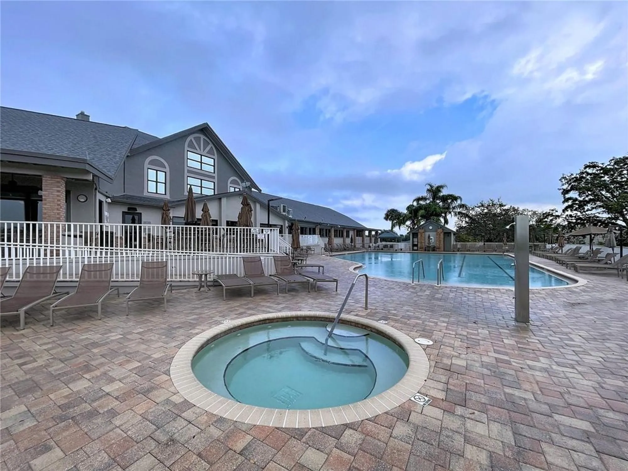 Property Slideshow image 17 of 25 | 18736 bent pine dr dr, Hudson, FL, 34667