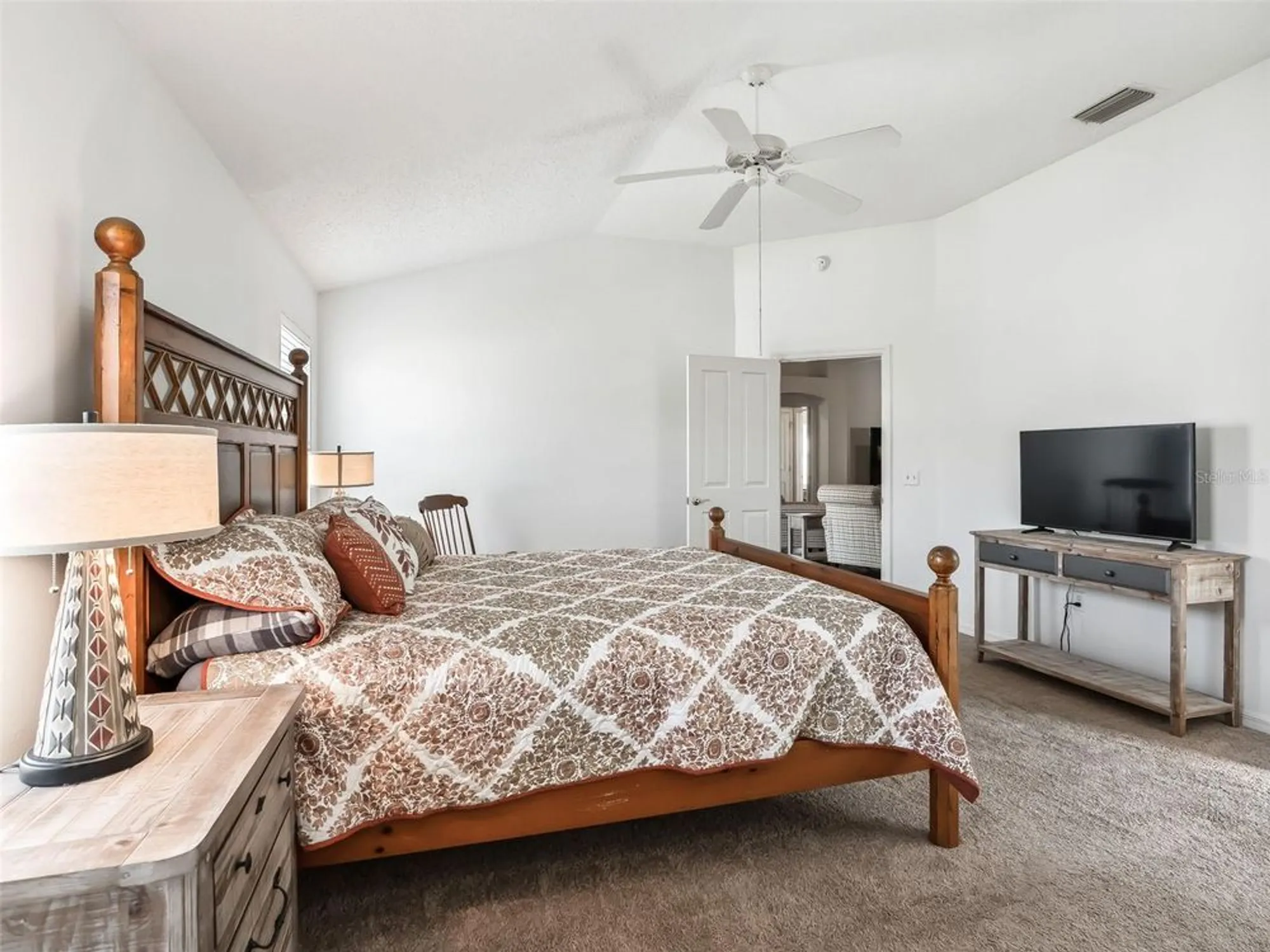 Property Slideshow image 18 of 50 | 1428 segovia pl, The Villages, FL, 32162