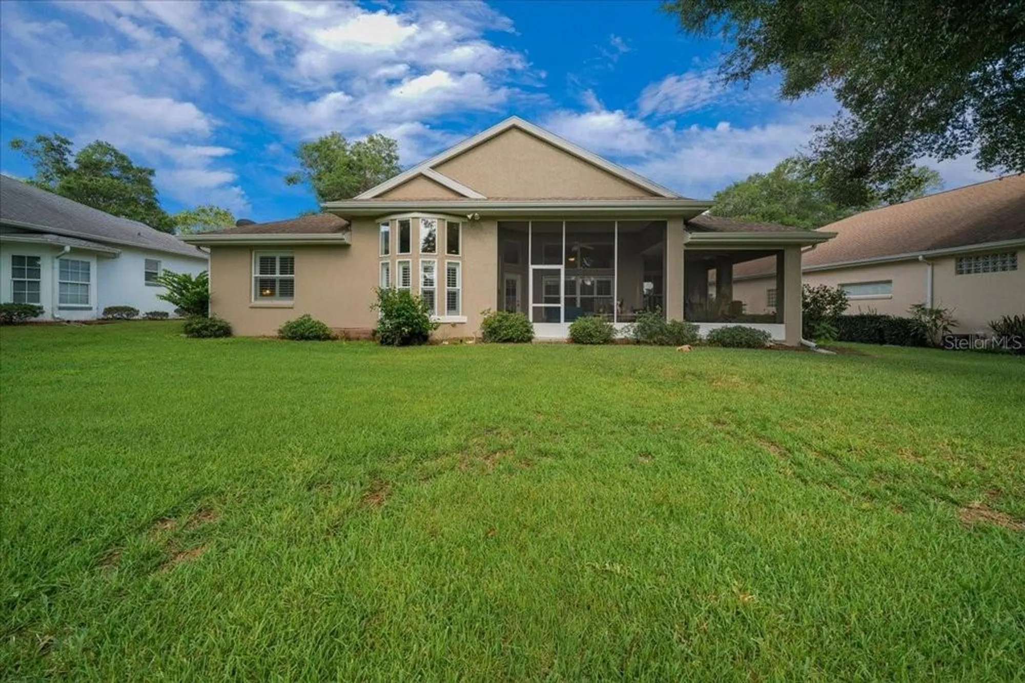 Property Slideshow image 3 of 21 | 10614 sw 71st cir, Ocala, FL, 34476
