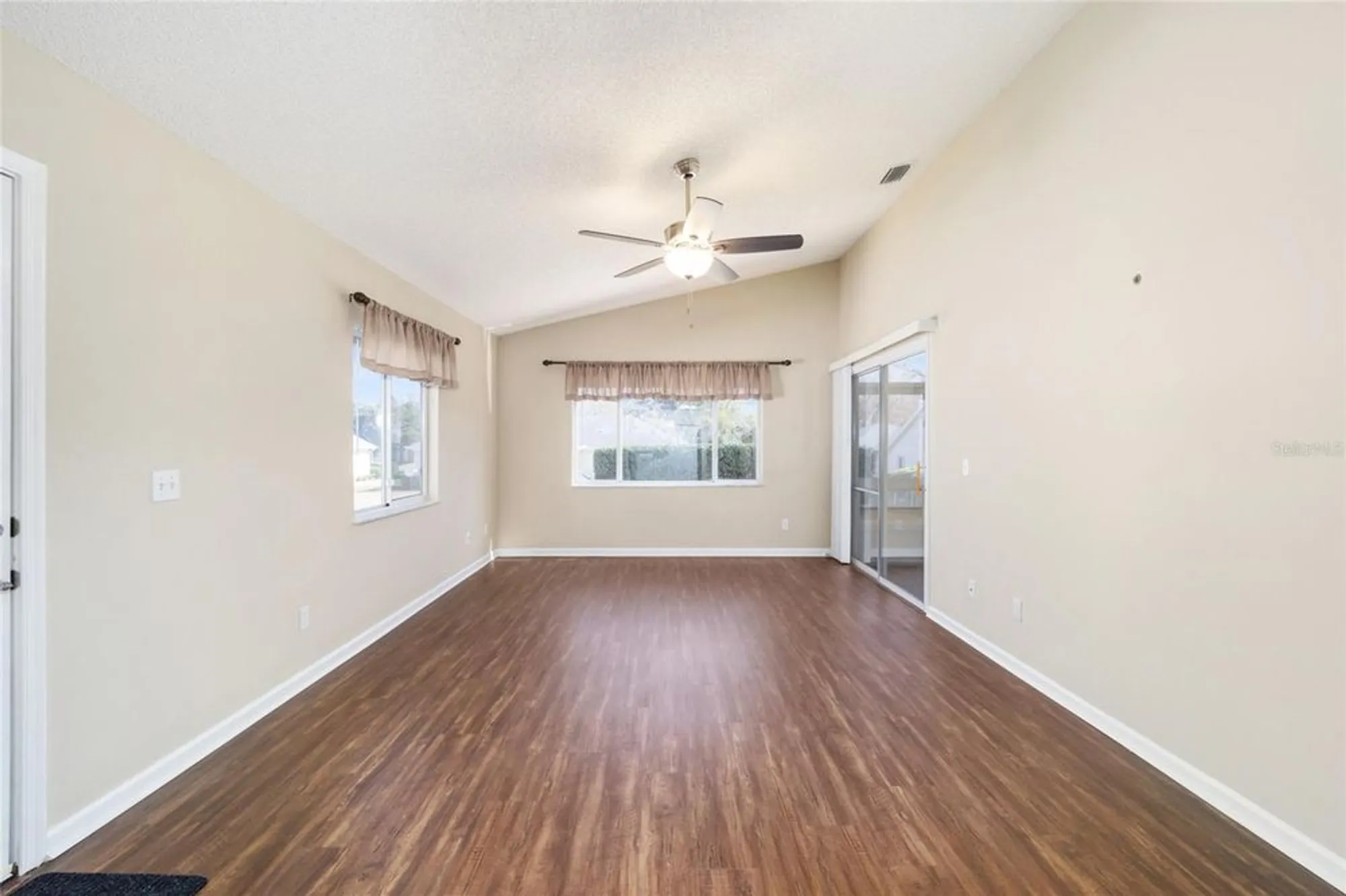 Property Slideshow image 12 of 43 | 1921 nw 50th cir, Ocala, FL, 34482