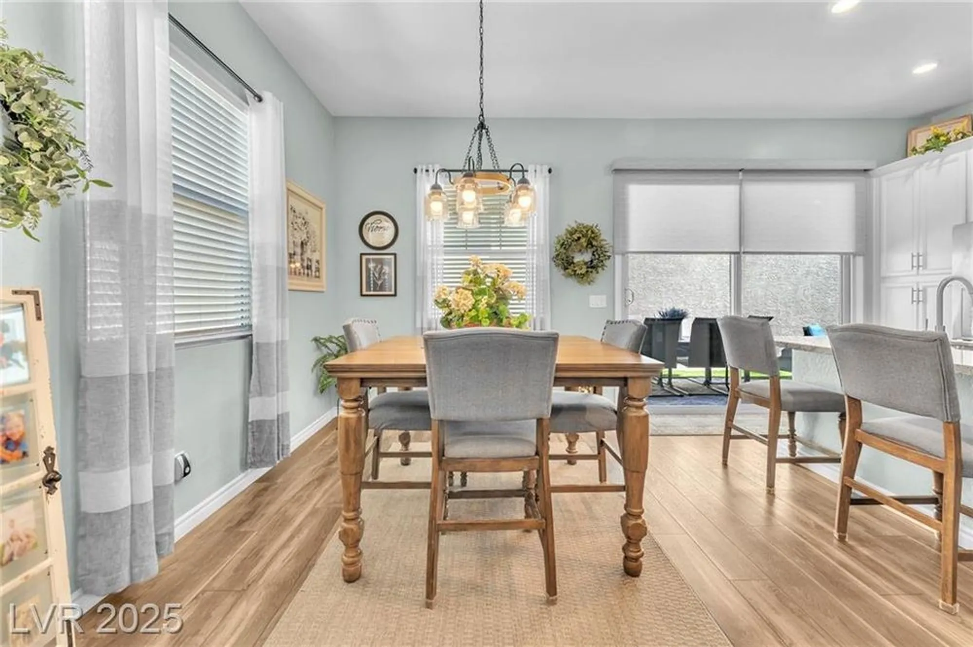 Property Slideshow image 21 of 32 | 771 cactus crossing st, Henderson, NV, 89011