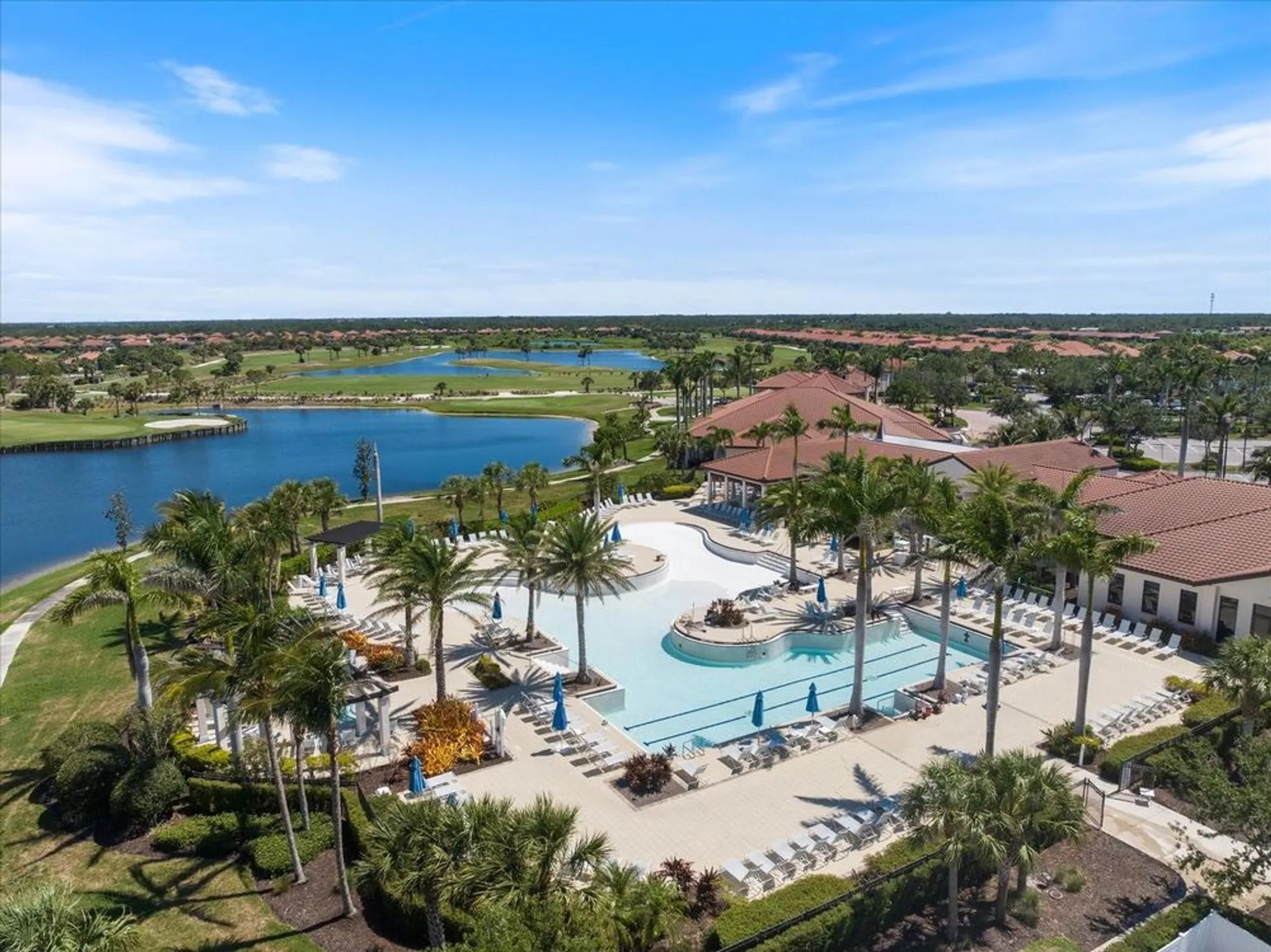 Property Slideshow image 41 of 65 | 10209 fiddlewood dr, Venice, FL, 34293