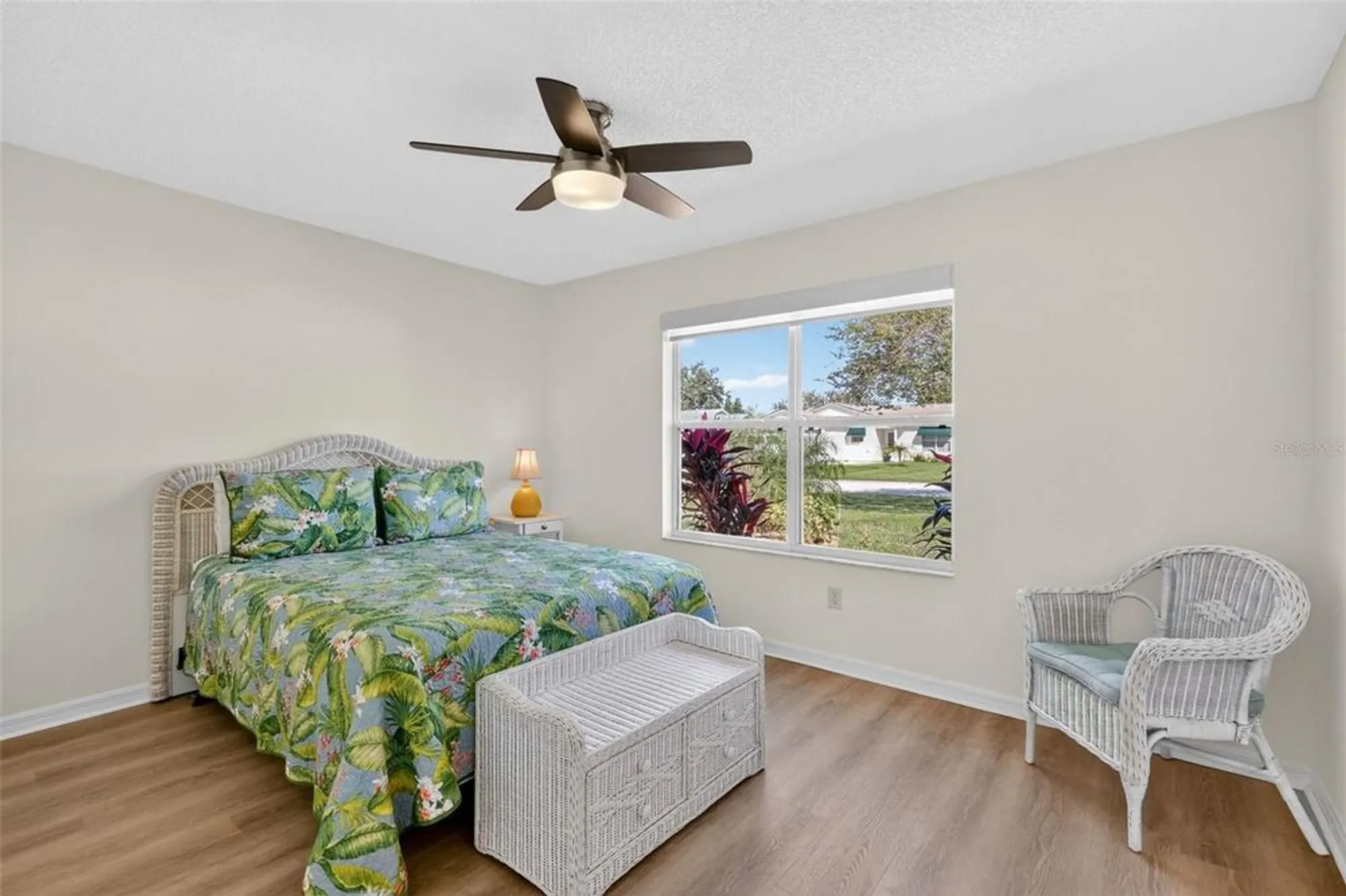 Property Slideshow image 22 of 39 | 17076 se 96th chapelwood cir, The Villages, FL, 32162