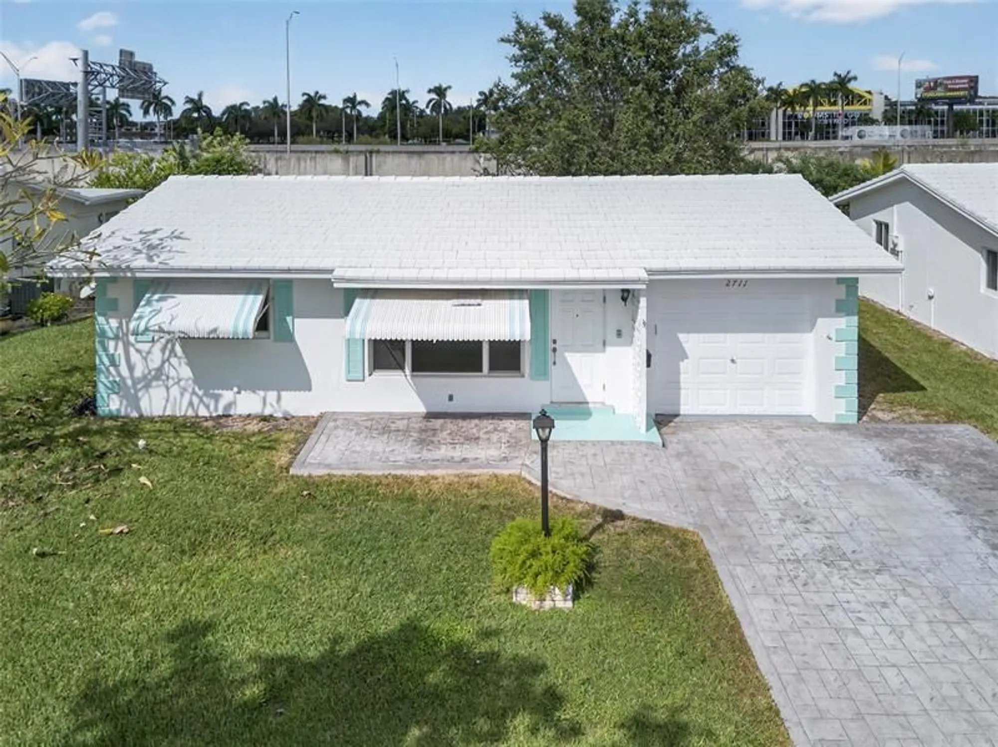 Property Slideshow image 2 of 67 | 2711 nw 4th ave, Pompano Beach, FL, 33064