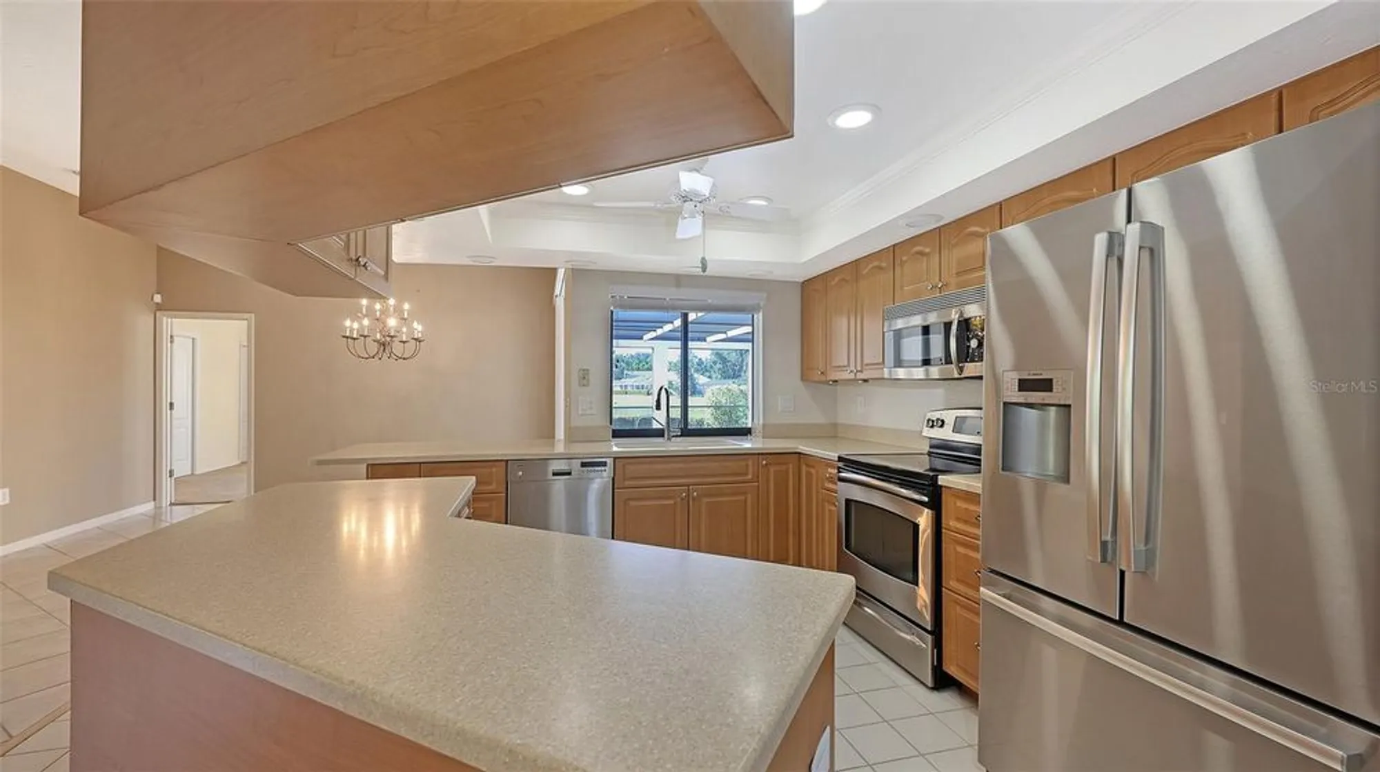 Property Slideshow image 14 of 60 | 8068 estates dr, Sarasota, FL, 34243