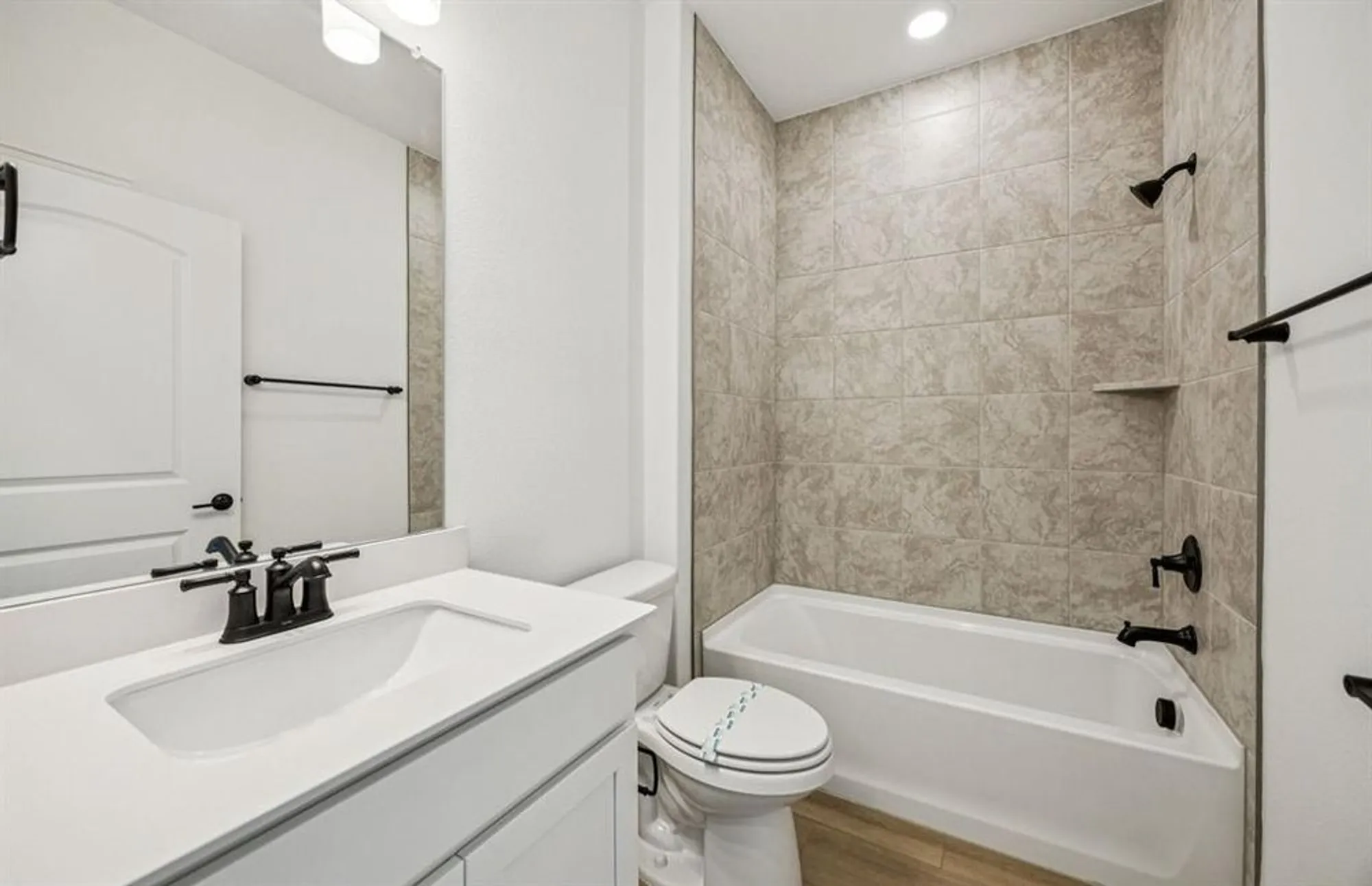 Property Slideshow image 16 of 19 | 1233 nicklaus ave, Celina, TX, 75009