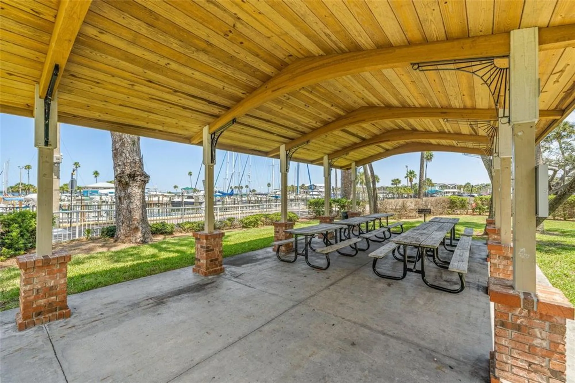 Property Slideshow image 45 of 56 | 1370 heather ridge blvd apt 105, Dunedin, FL, 34698