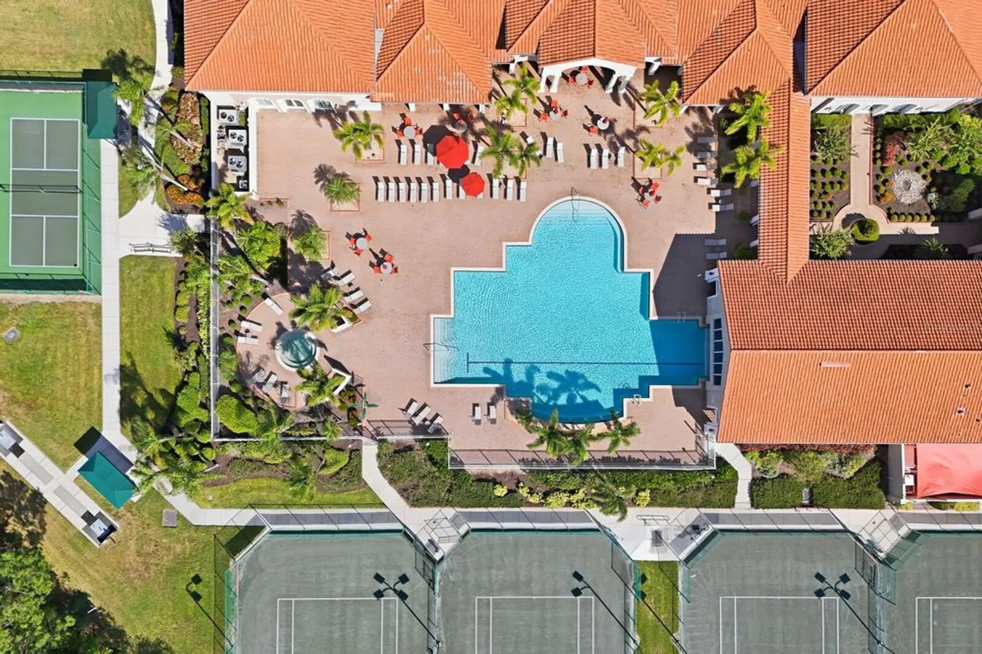 Property Slideshow image 41 of 62 | 4235 65th ter, Sarasota, FL, 34243