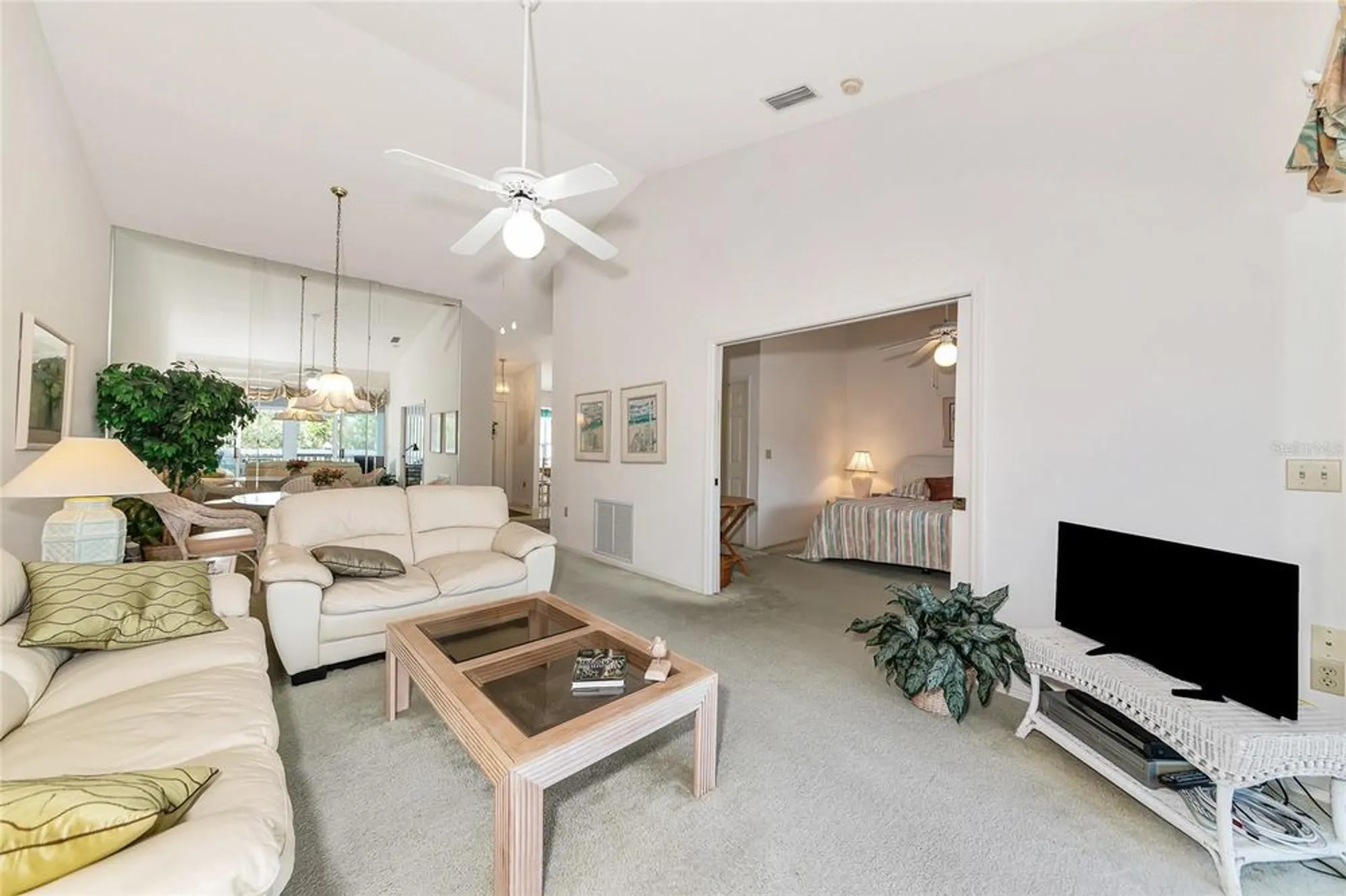 Property Slideshow image 15 of 62 | 1316 perico point cir, Bradenton, FL, 34209