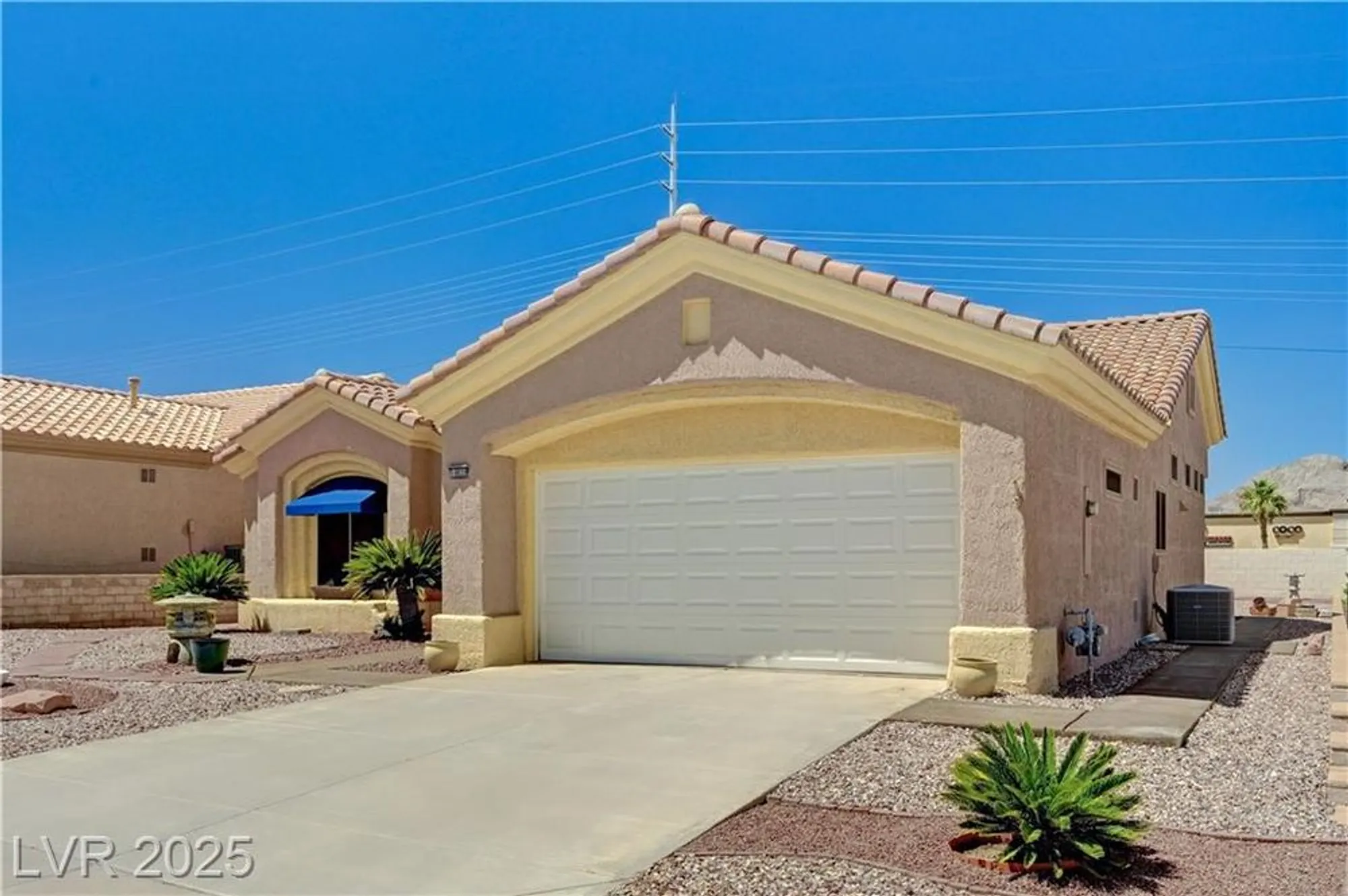 Property Slideshow image 3 of 78 | 10020 villa ridge dr, Las Vegas, NV, 89134