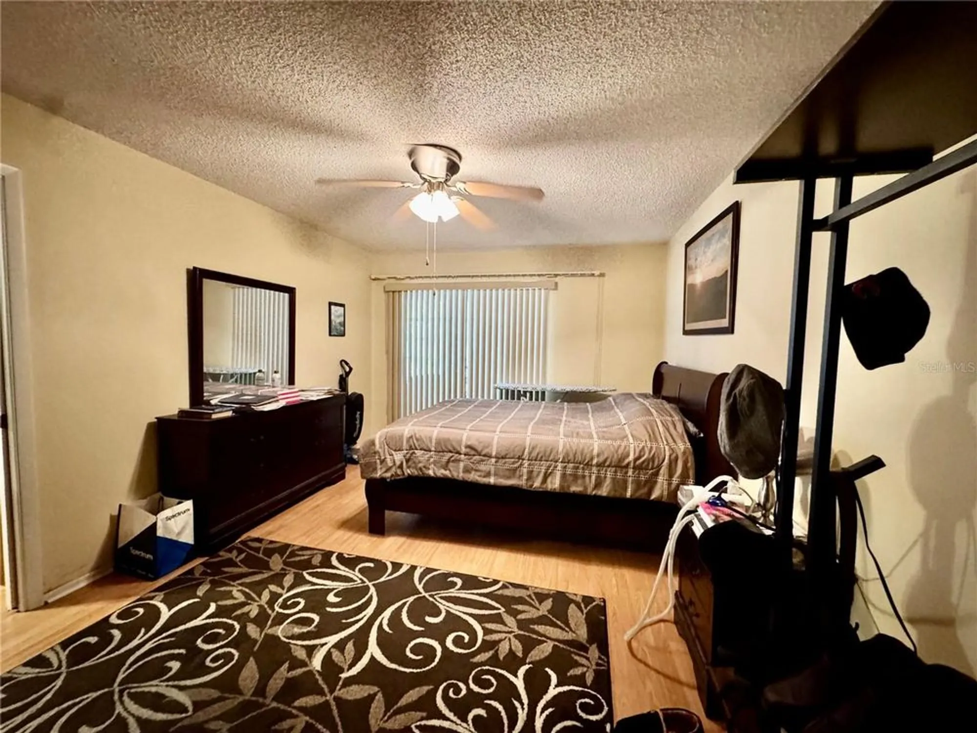 Property Slideshow image 12 of 25 | 11231 dollar lake dr apt 1, Port Richey, FL, 34668