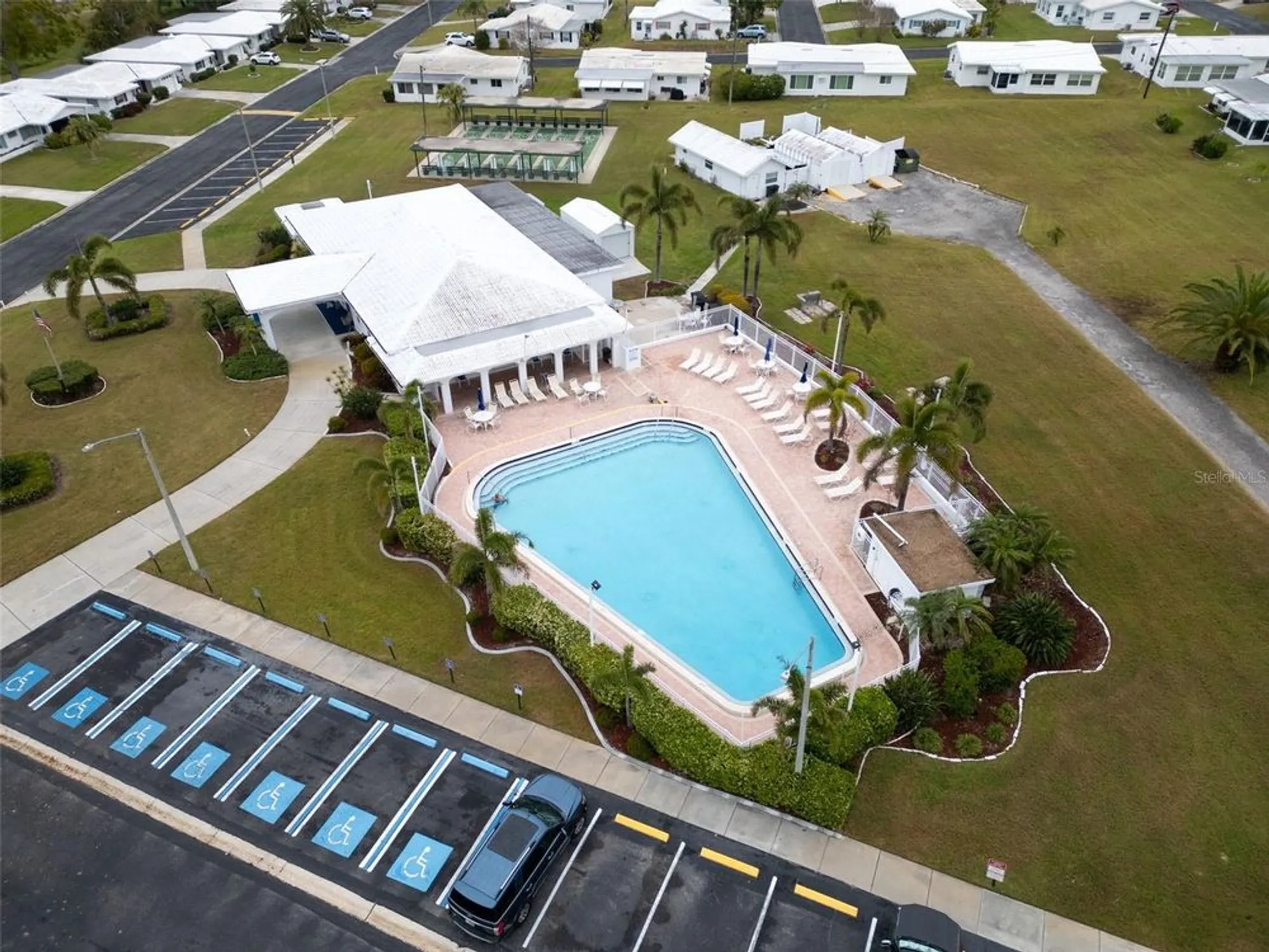 Property Slideshow image 56 of 71 | 9082 141st st, Seminole, FL, 33776