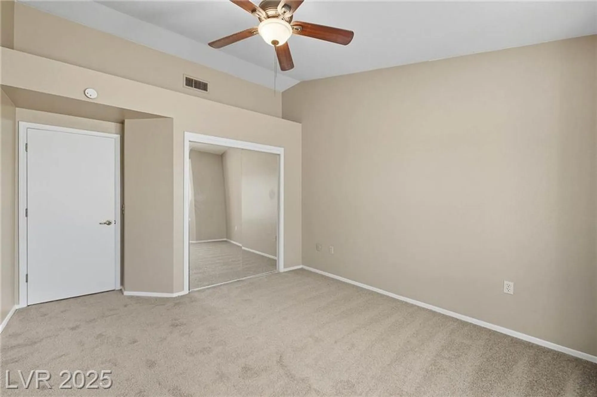 Property Slideshow image 17 of 42 | 2501 showcase dr, Las Vegas, NV, 89134