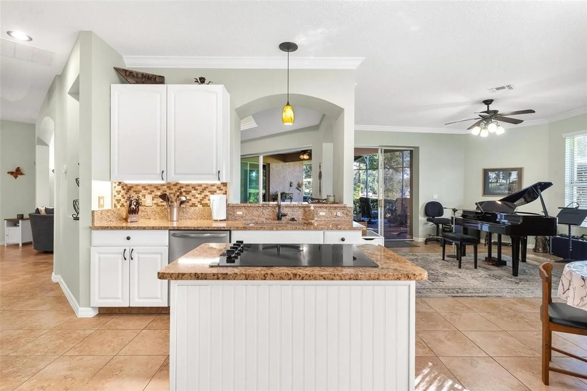 Property Slideshow image 28 of 58 | 39342 harbor hills blvd, Lady Lake, FL, 32159
