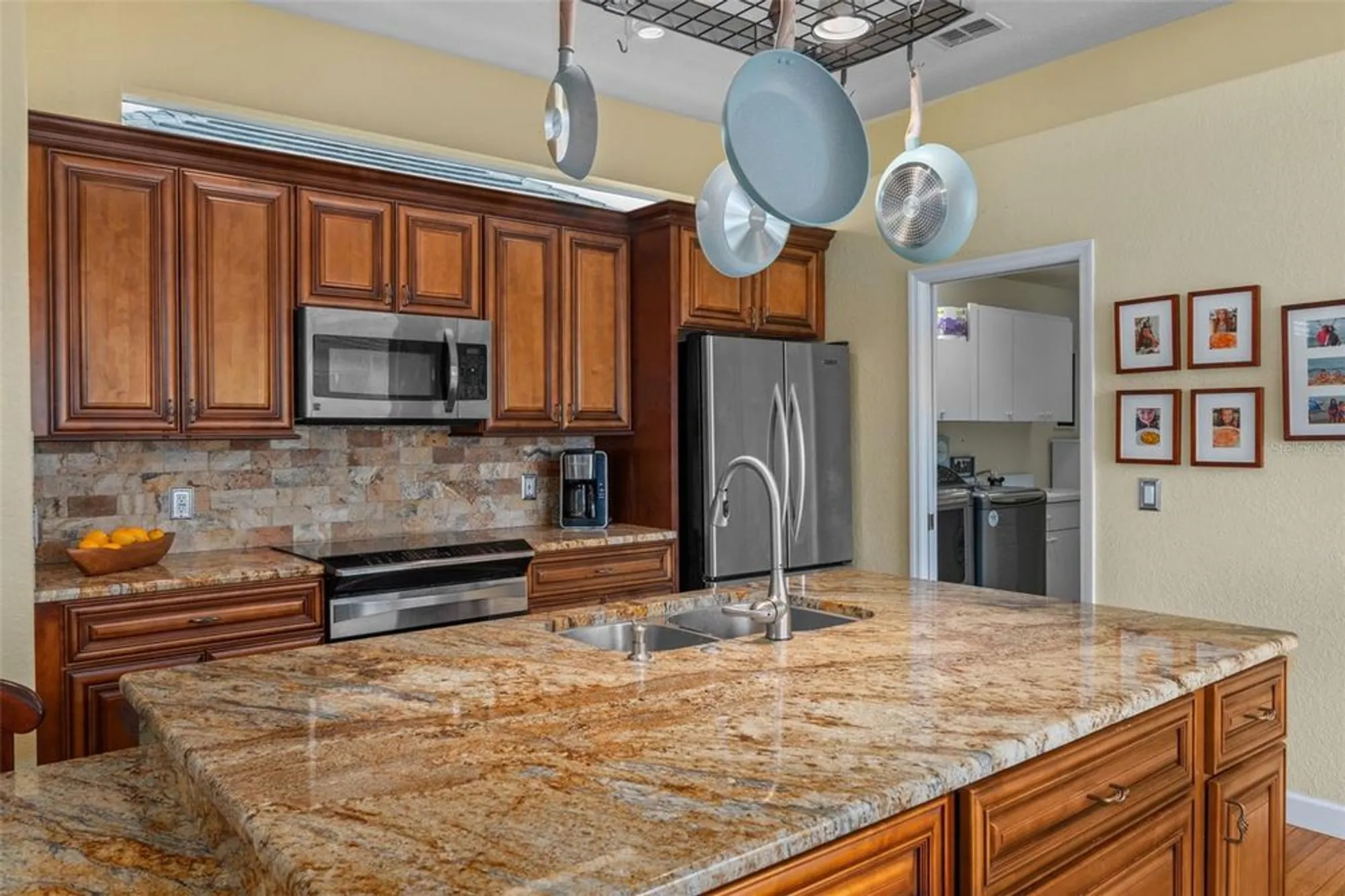 Property Slideshow image 21 of 52 | 9171 penelope dr, Weeki Wachee, FL, 34613