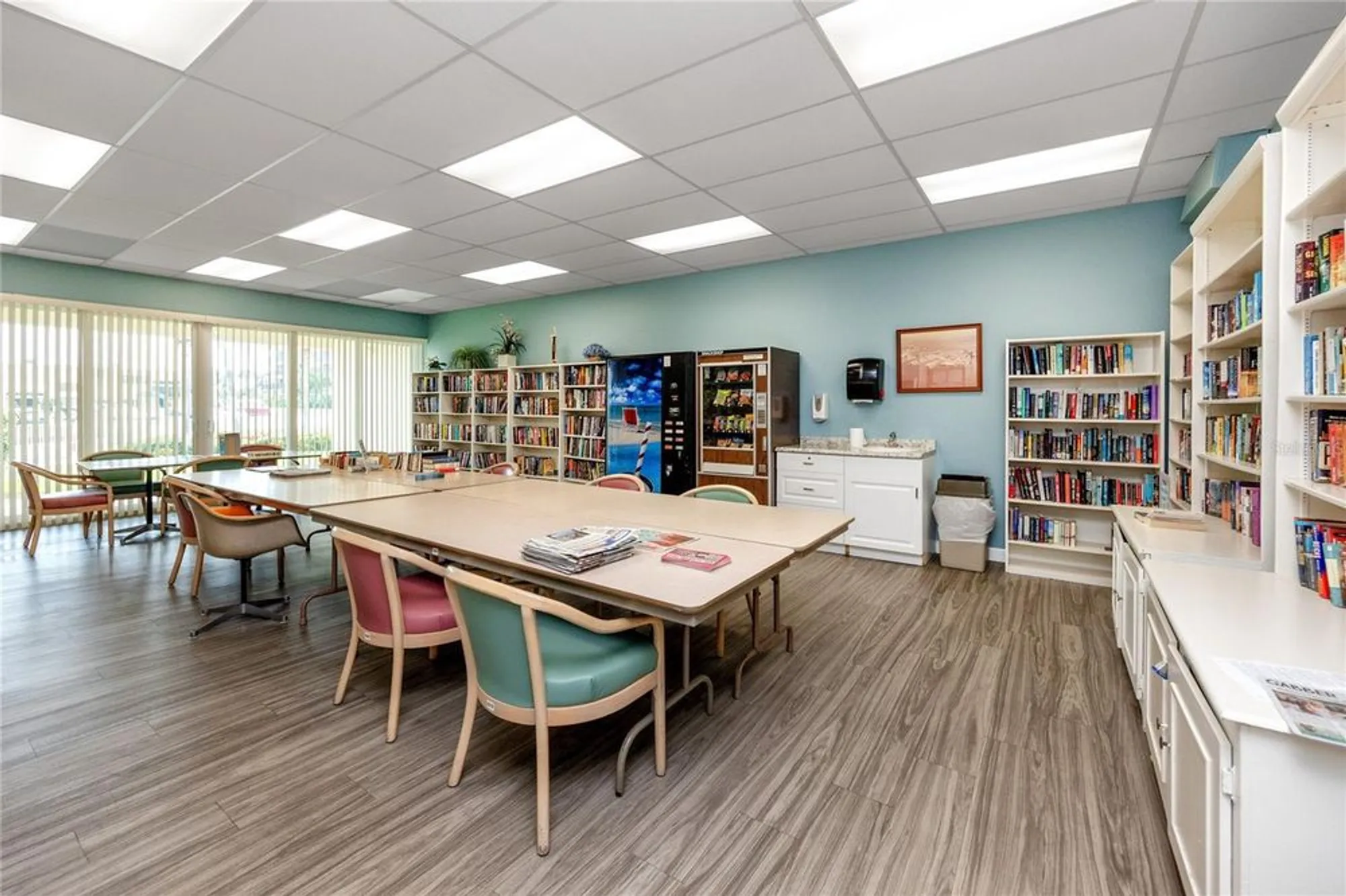 Property Slideshow image 45 of 59 | 7645 sun island dr 304, South Pasadena, FL, 33707