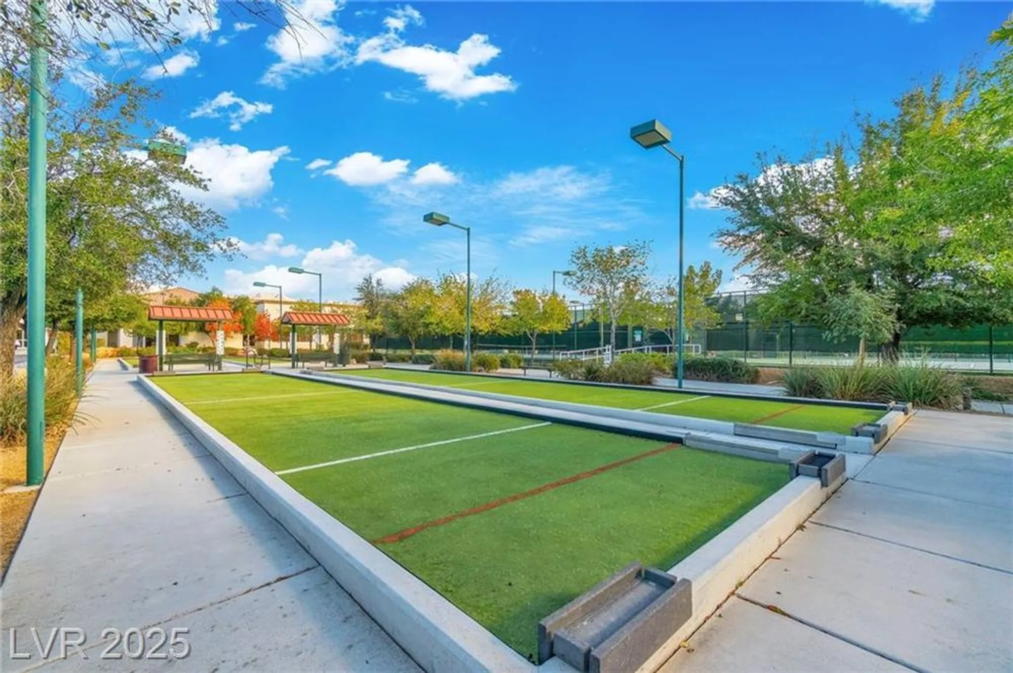 Property Slideshow image 29 of 32 | 3508 kittiwake rd, North Las Vegas, NV, 89084